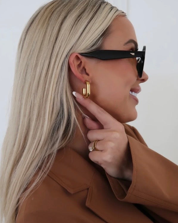 Sutton Oval Hoop Earrings