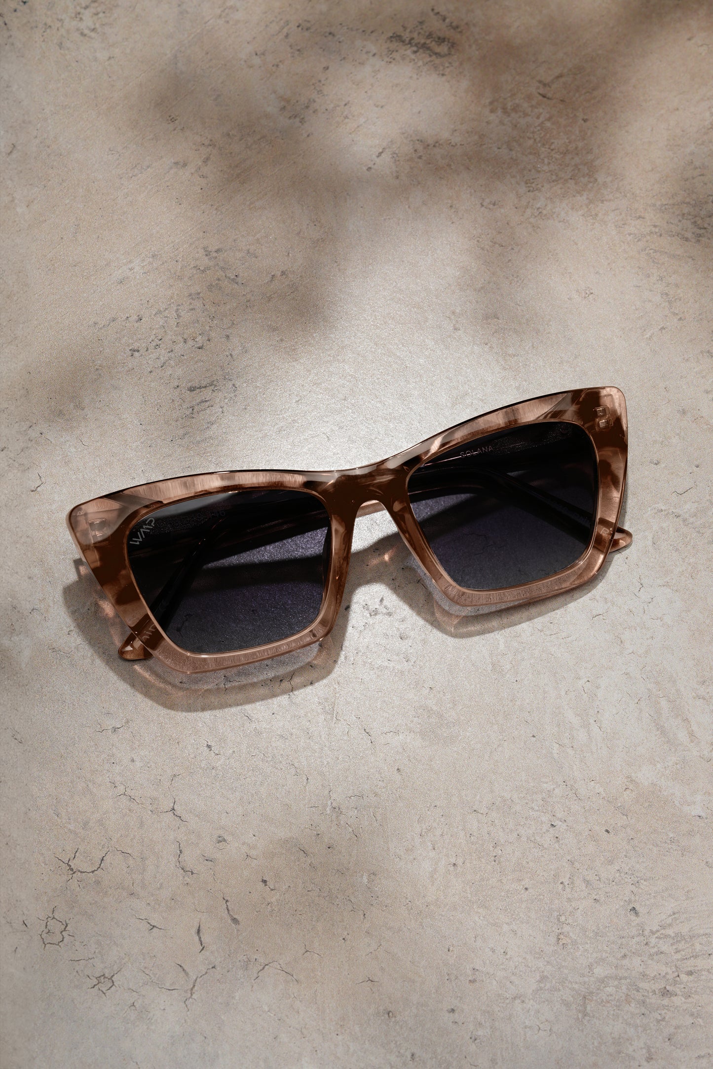 Sunglasses- Solana Crystal Rose Tortise/Black Lens