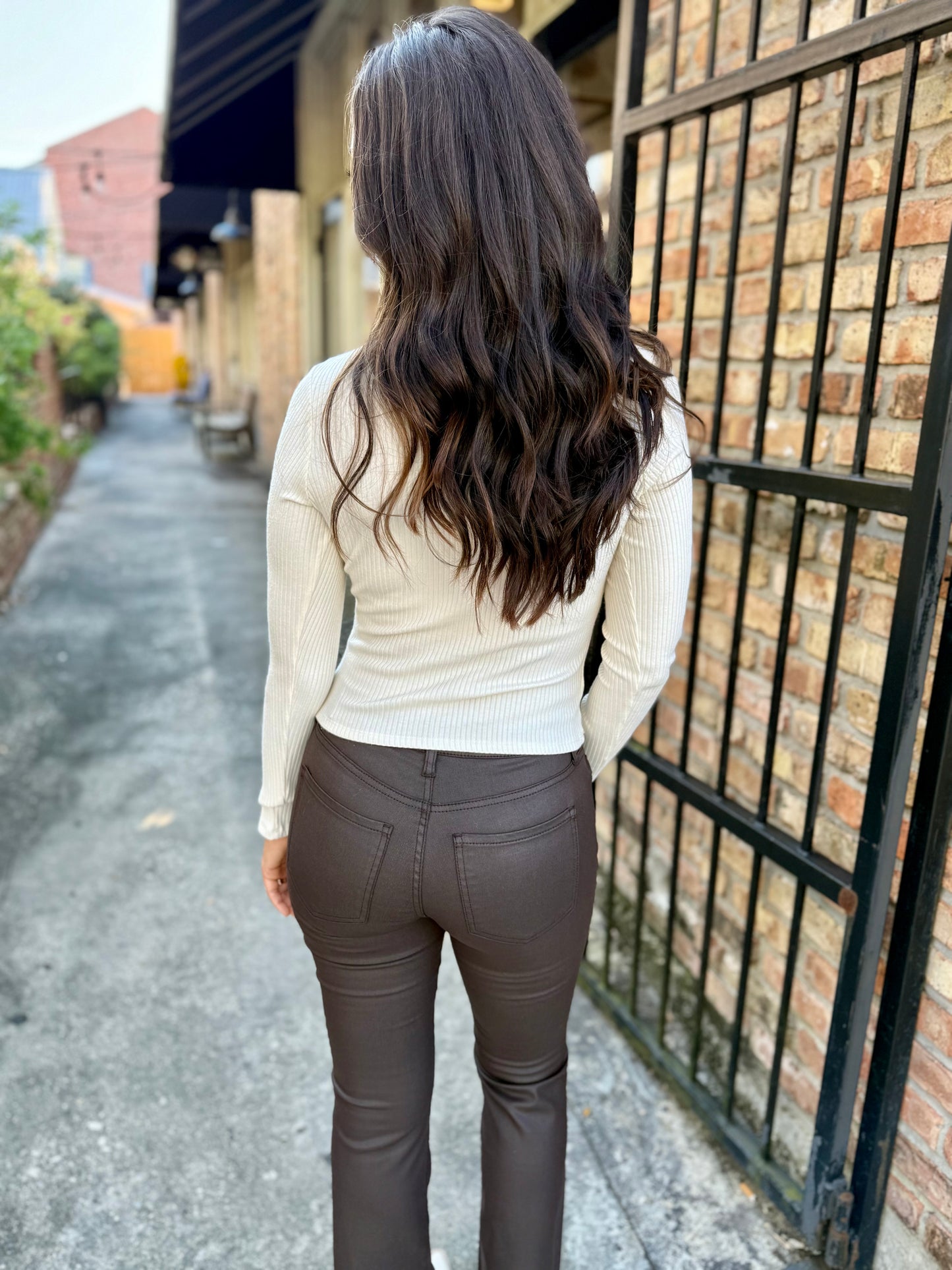 Elsewhere Mock Neck Long Sleeve Top- Ivory