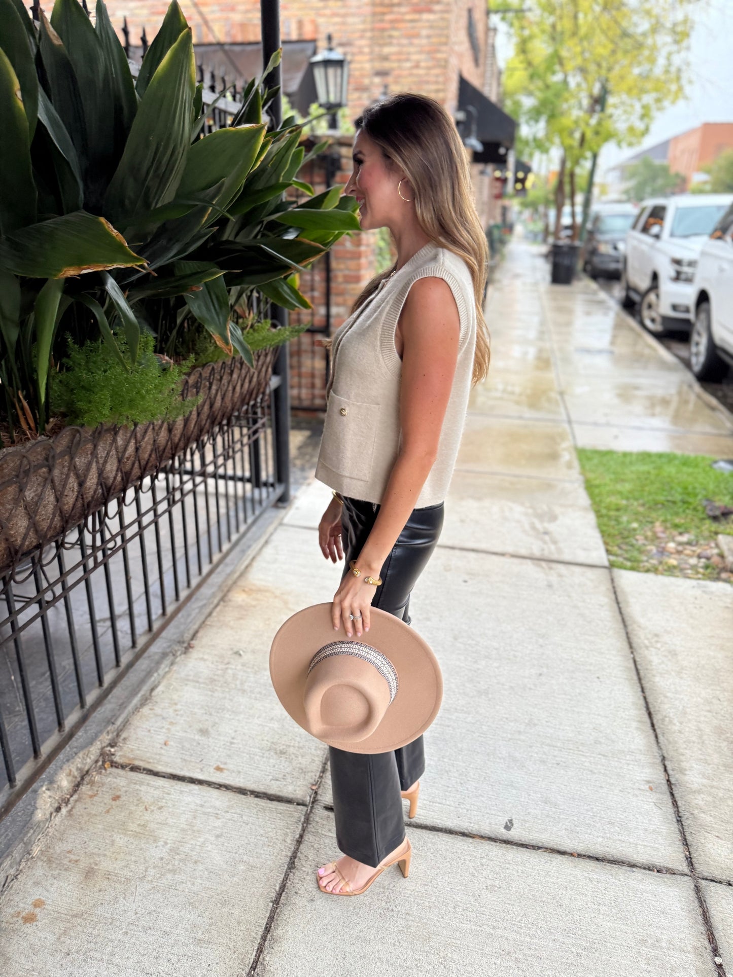 Gracie Sweater Vest- Ecru