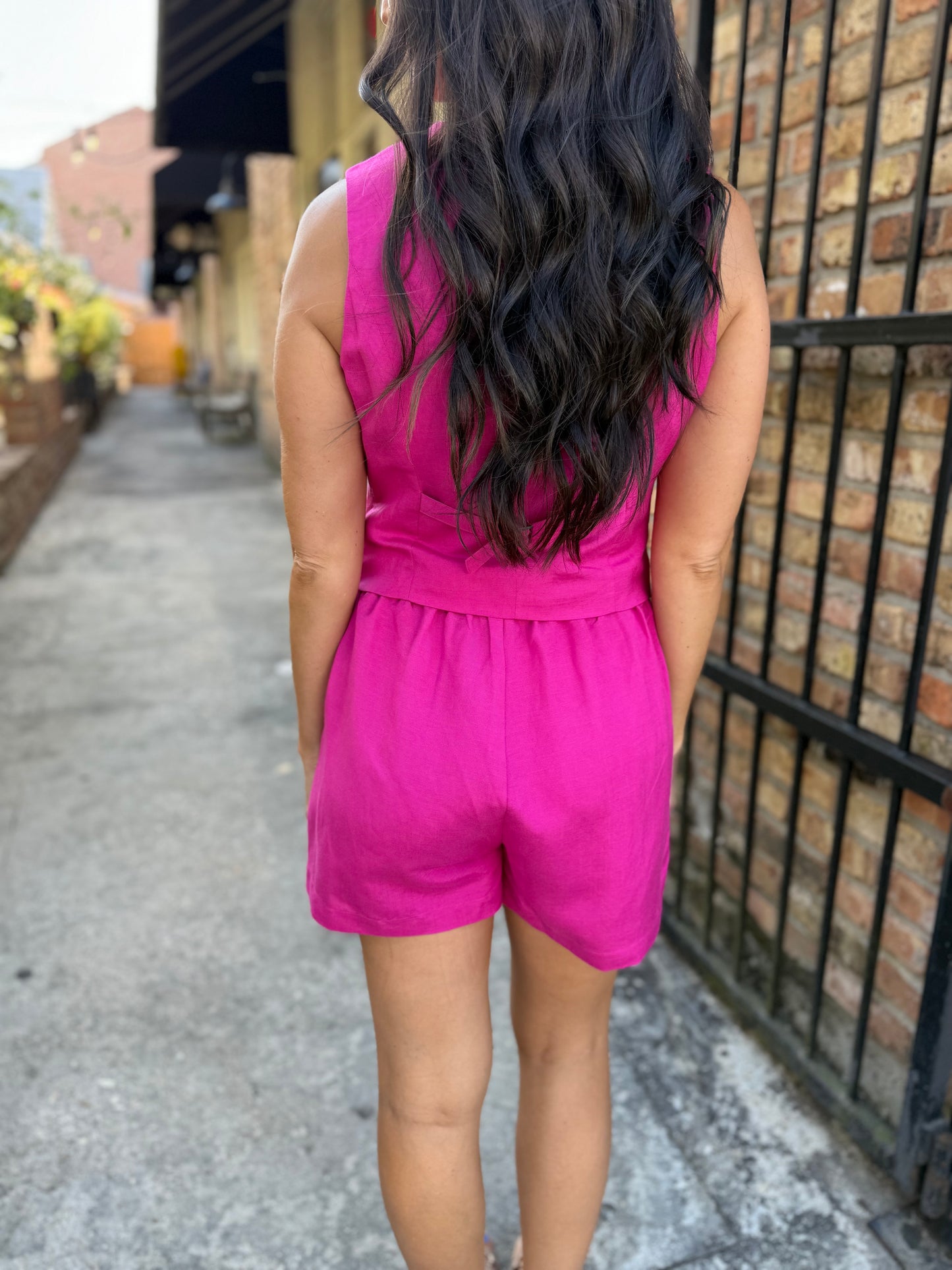 Roy Linen Halter Vest- Fuchsia