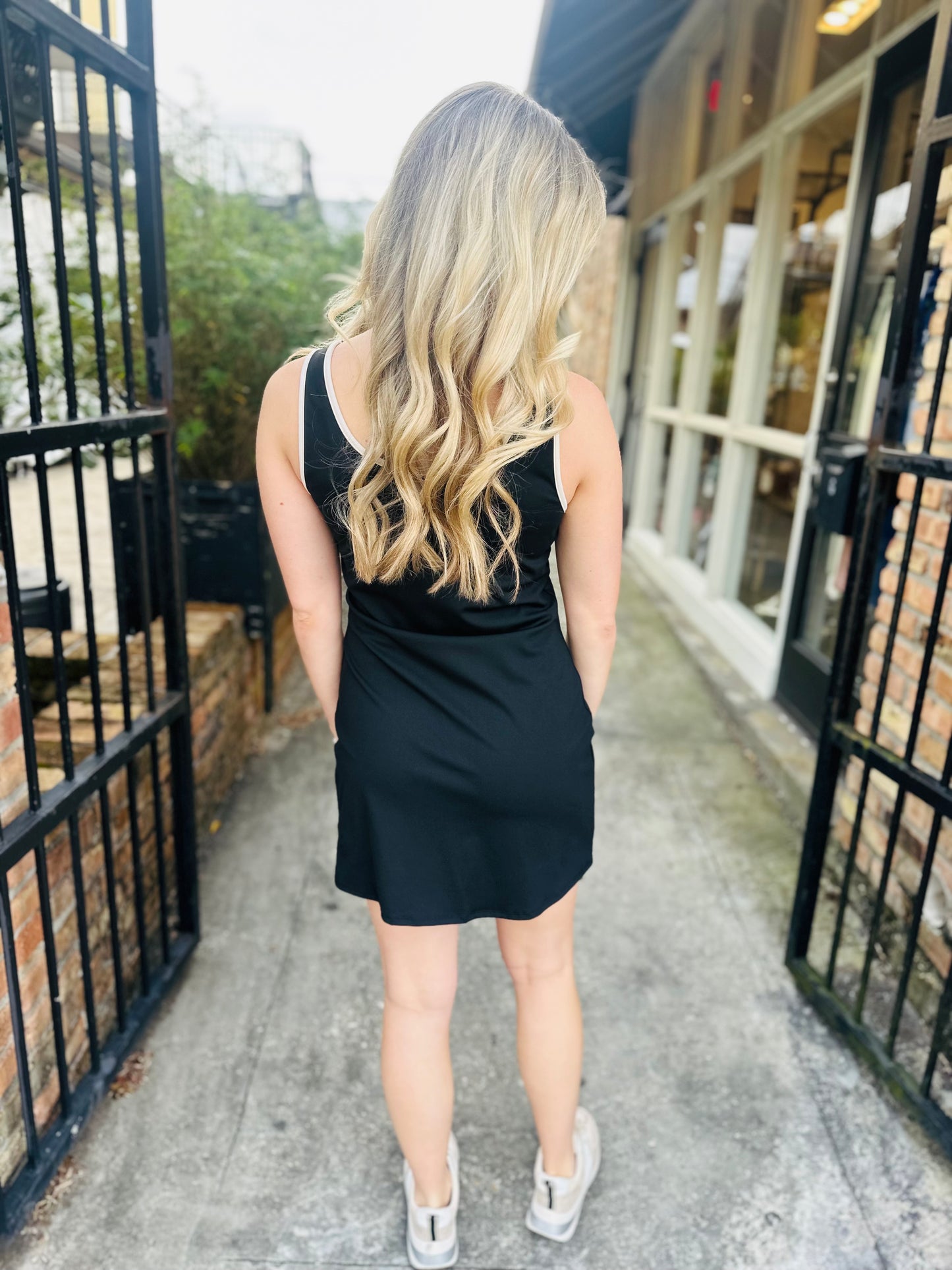 On Point Contrast Tennis Dress- Black/Cream