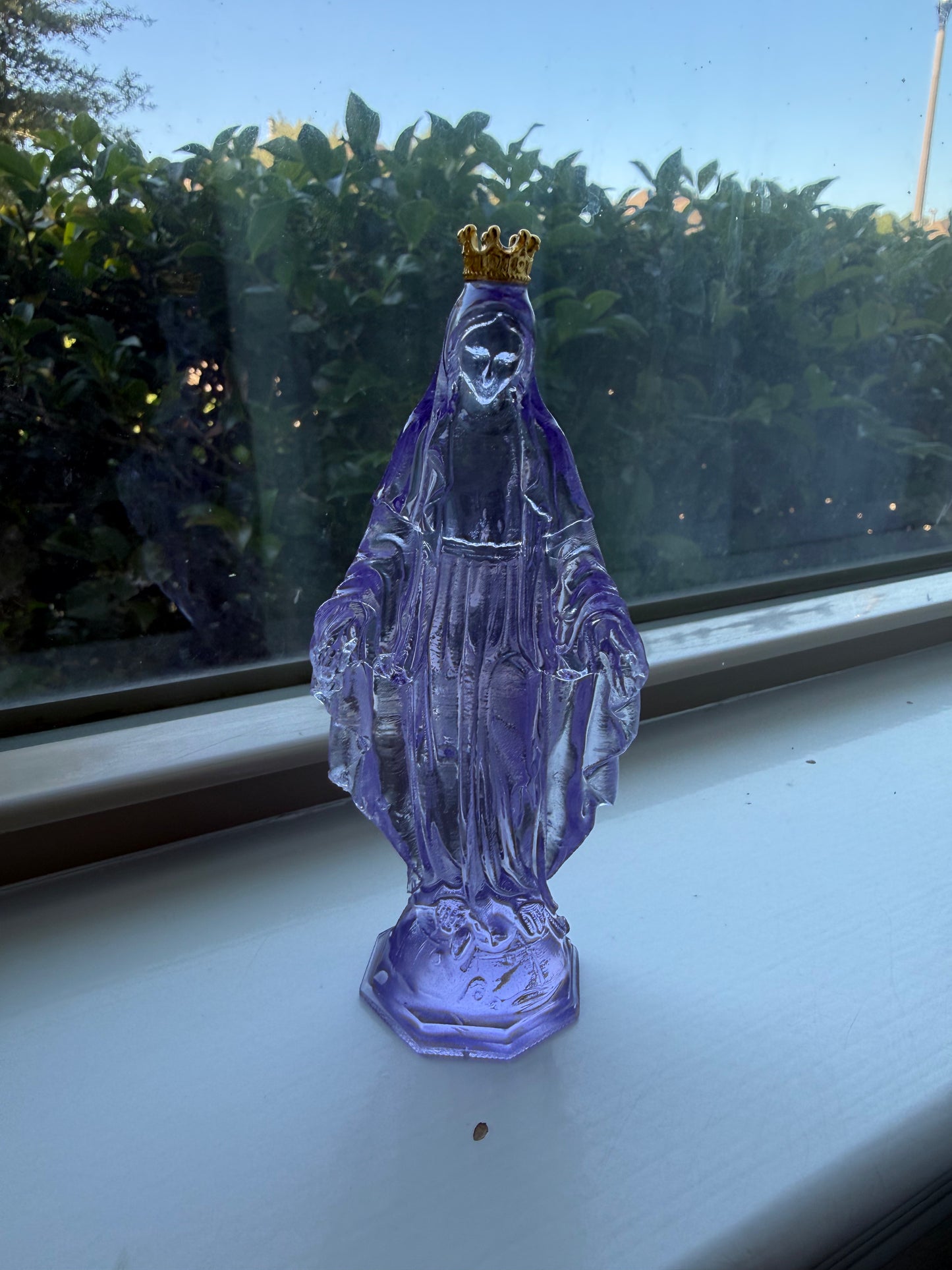 Blessed Mother- 4" Iris
