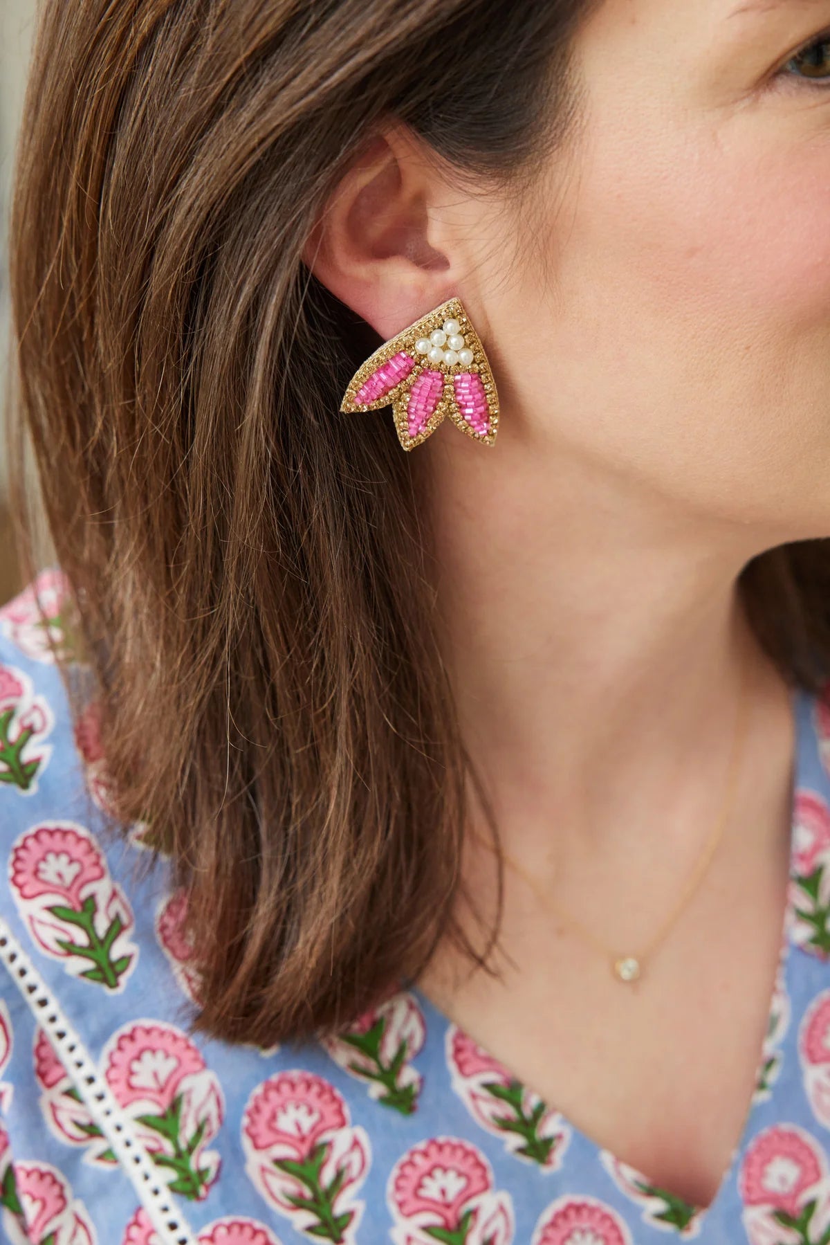 Calypso Stud Earrings- White/Pink