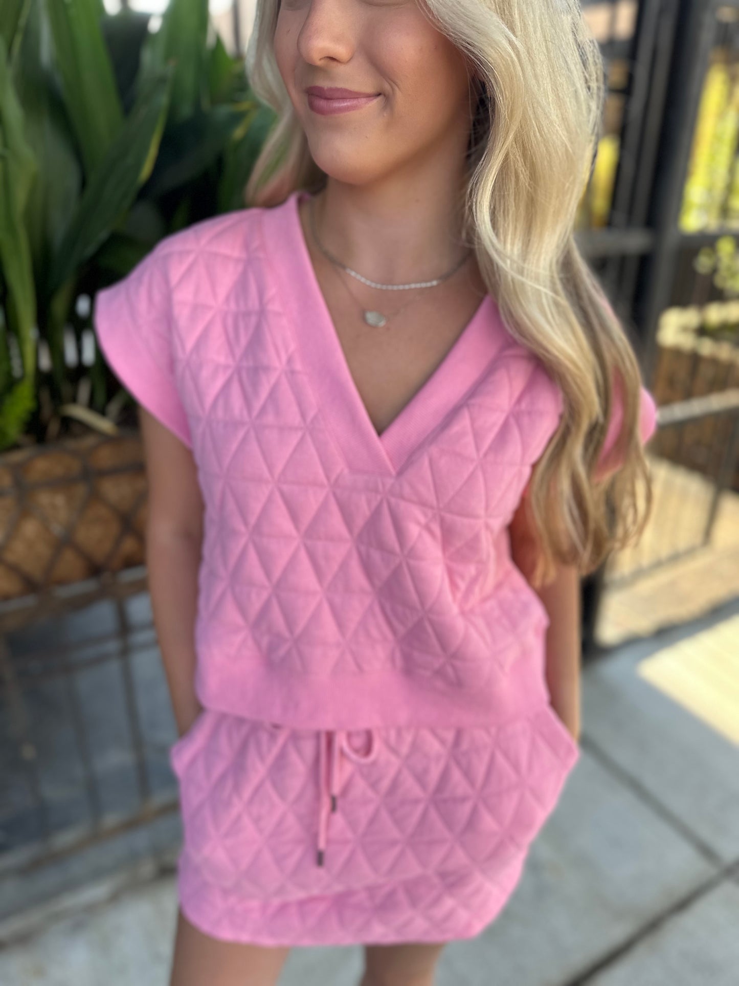 Charbonnet Textured Top- Pink