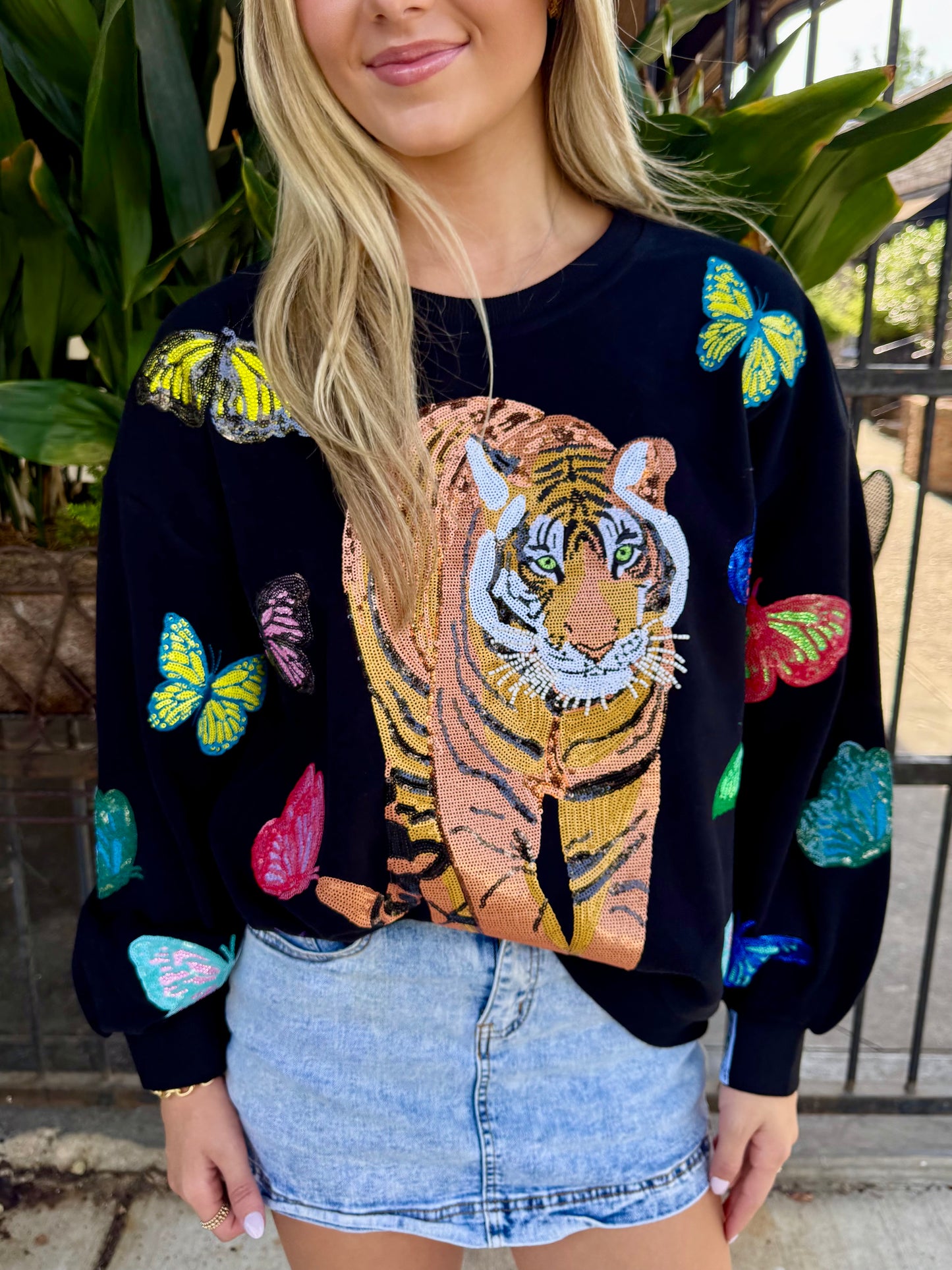 Queen Butterfly Tiger Sweatshirt