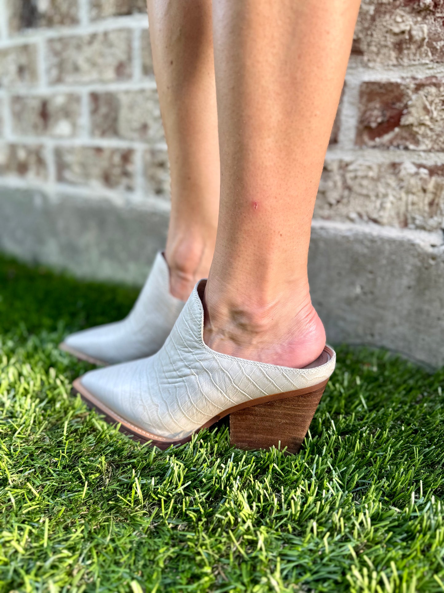 Dallas Mules- Ice Croc