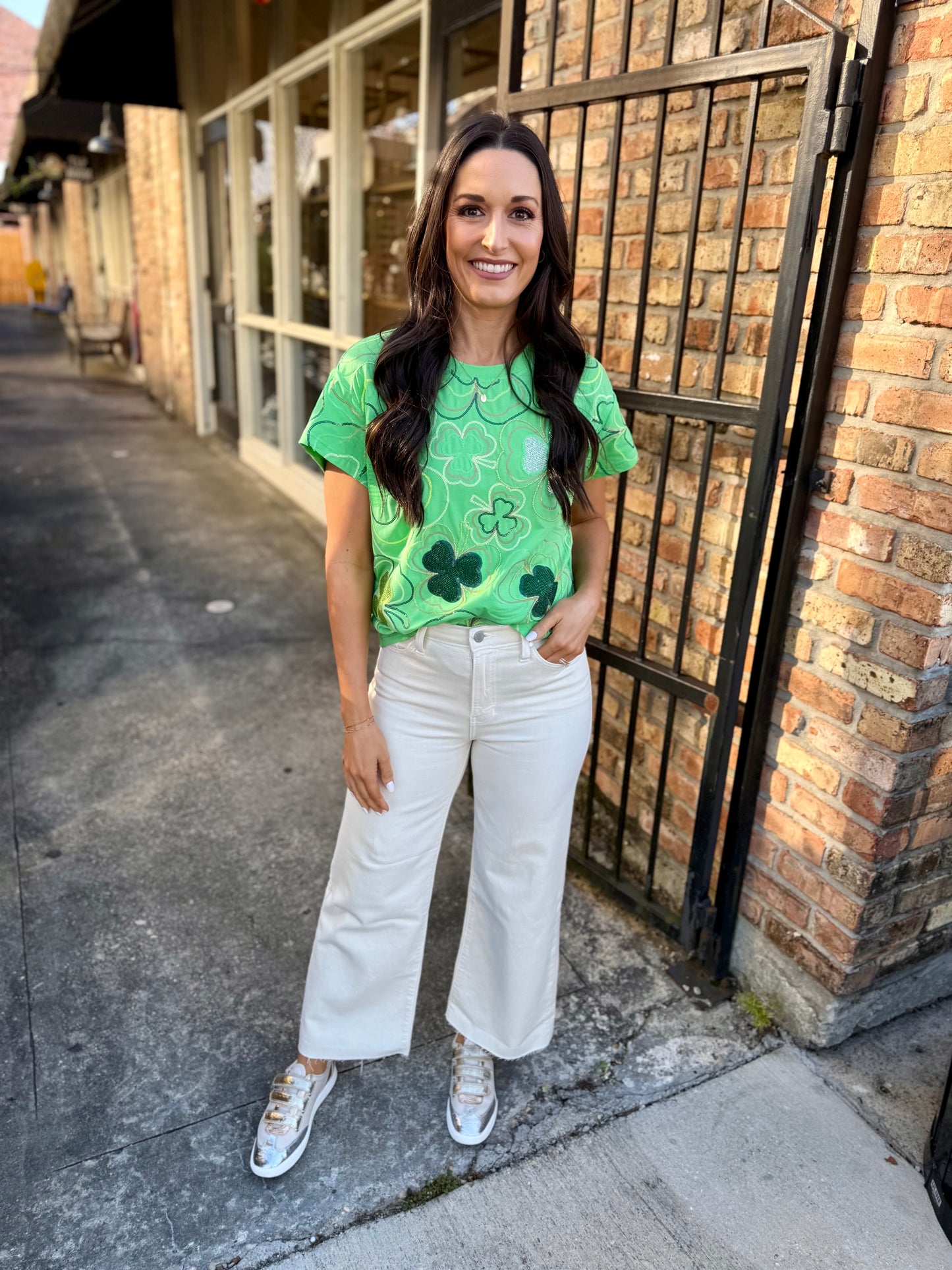 Queen Groovy Shamrock Tee