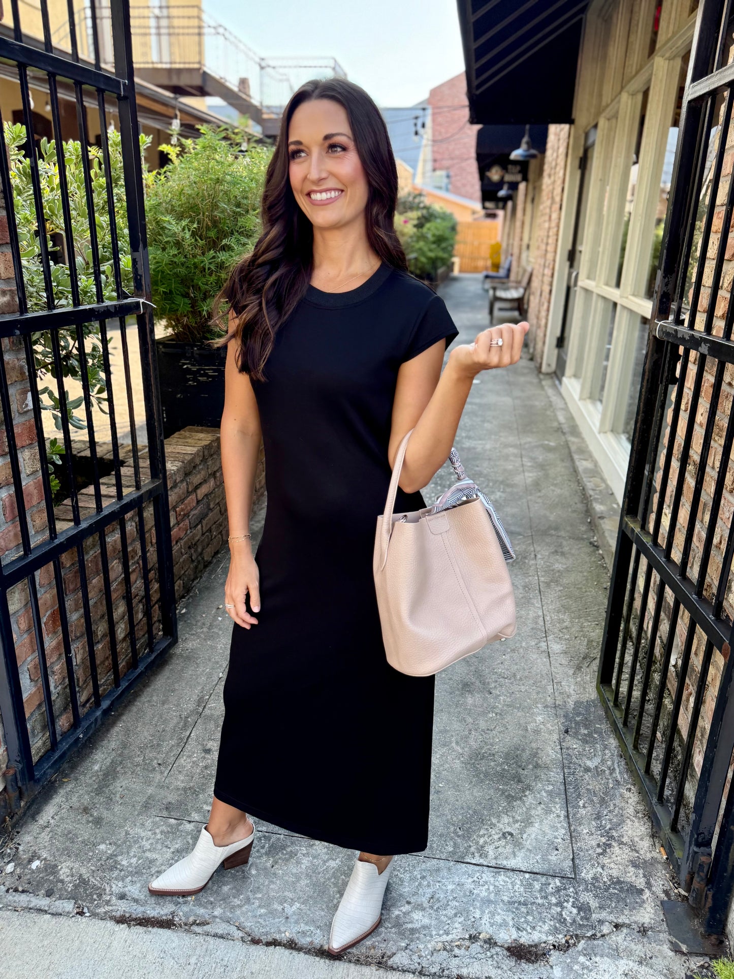 Katina Cap Sleeve Maxi- Black