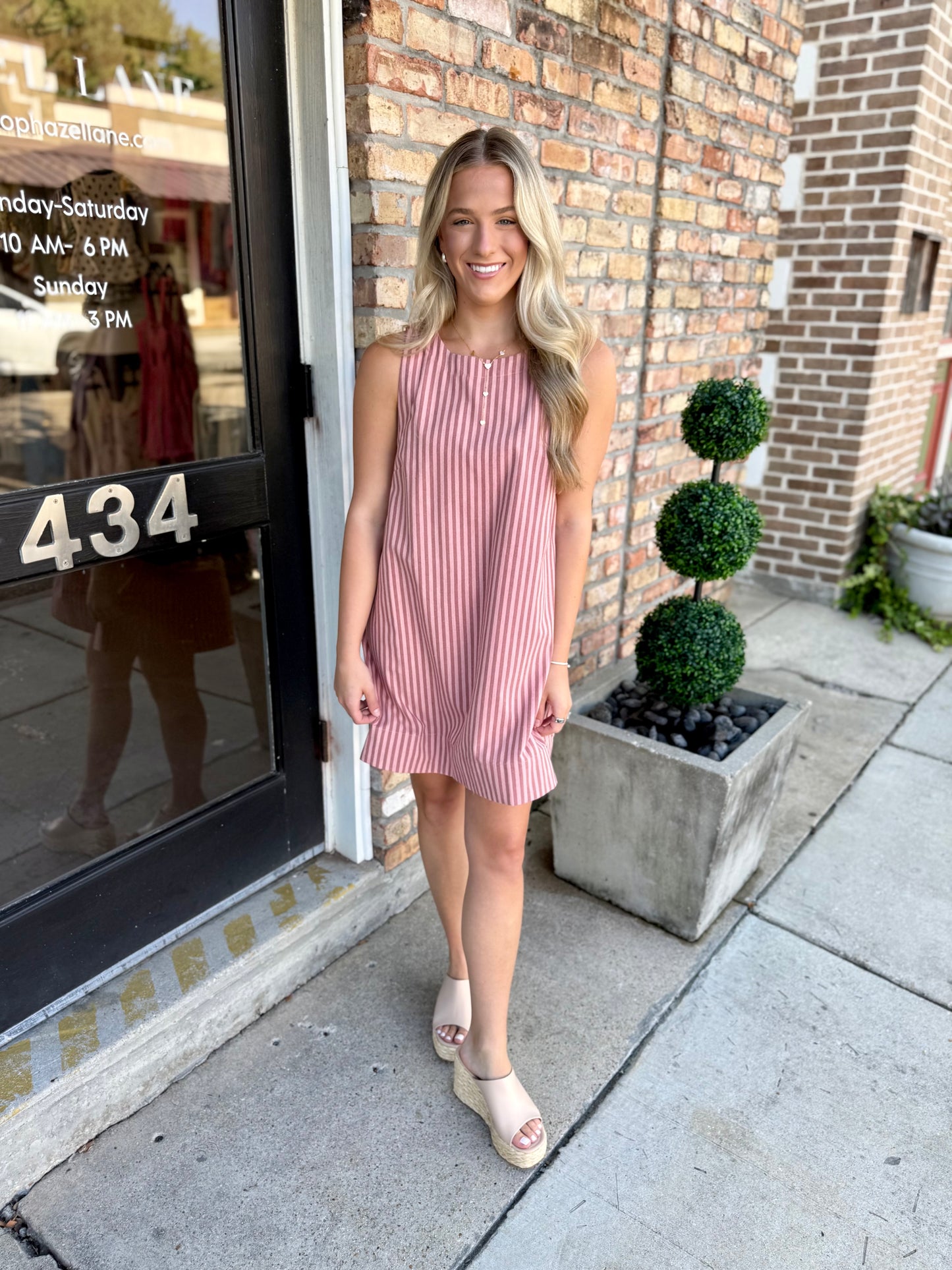 Lisa Stripe Shift Dress- Peach Stripe