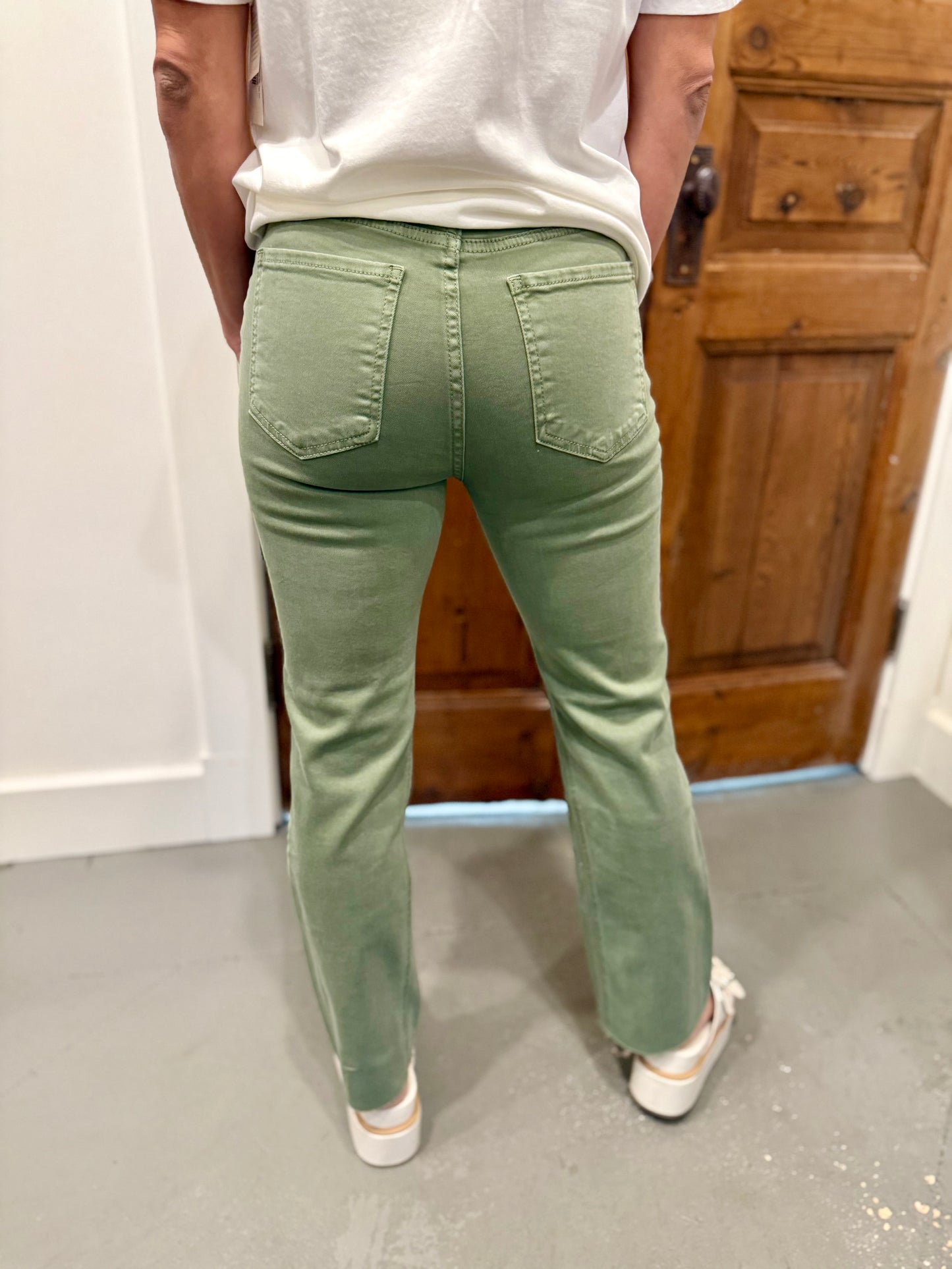 Kelsey (Sage) HR Ankle Flare