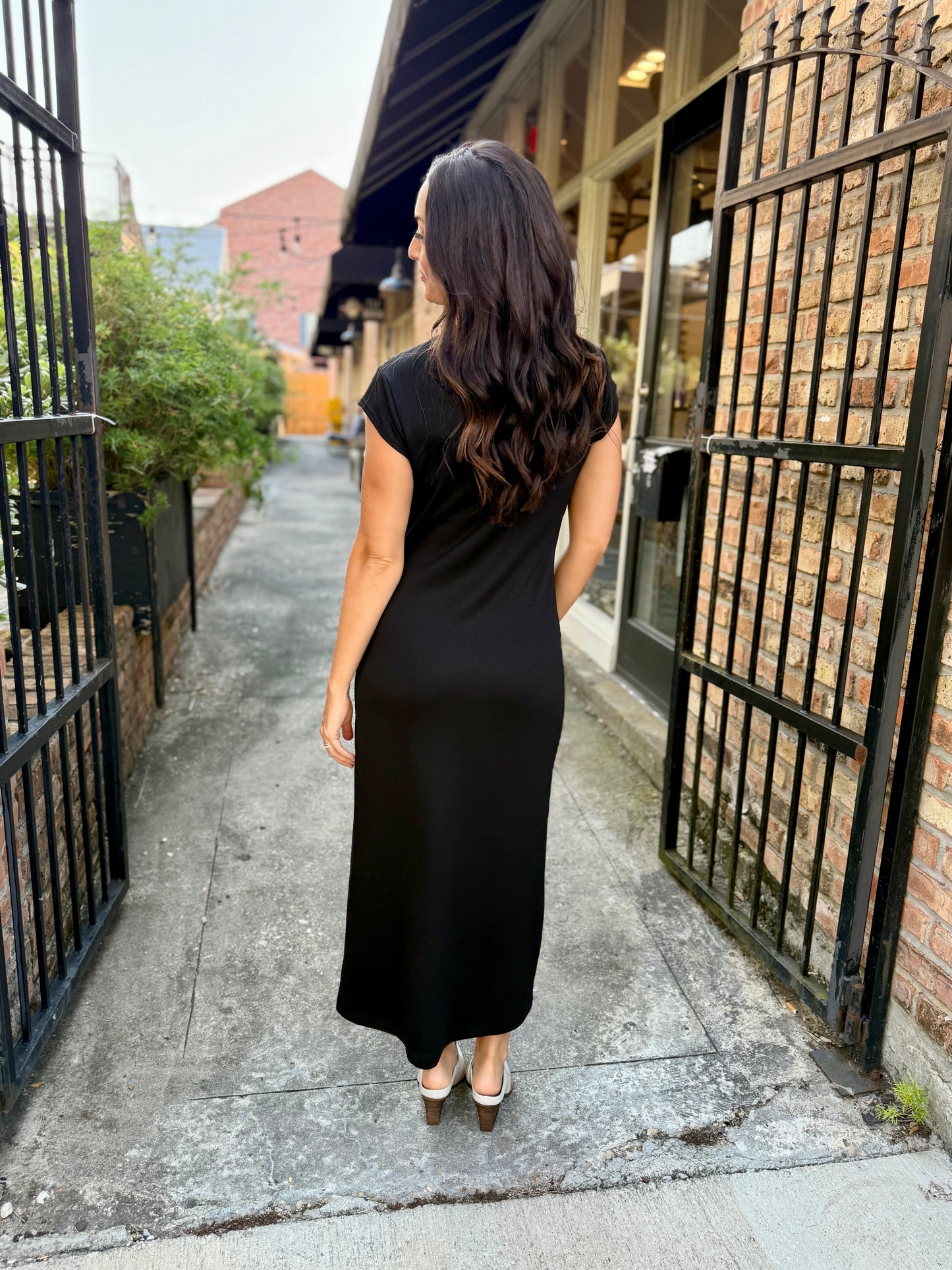 Katina Cap Sleeve Maxi- Black