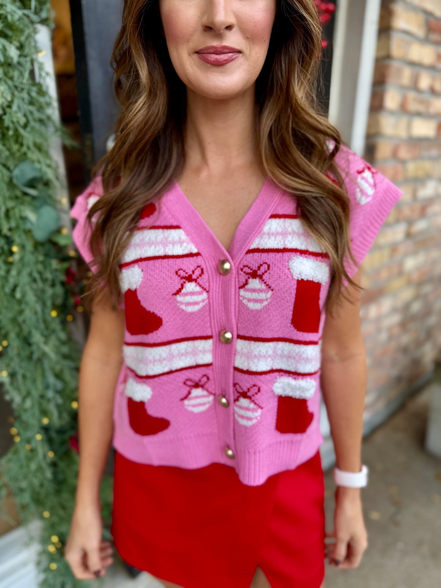 Ornament Motif Knit Vest Top- Pink Multi