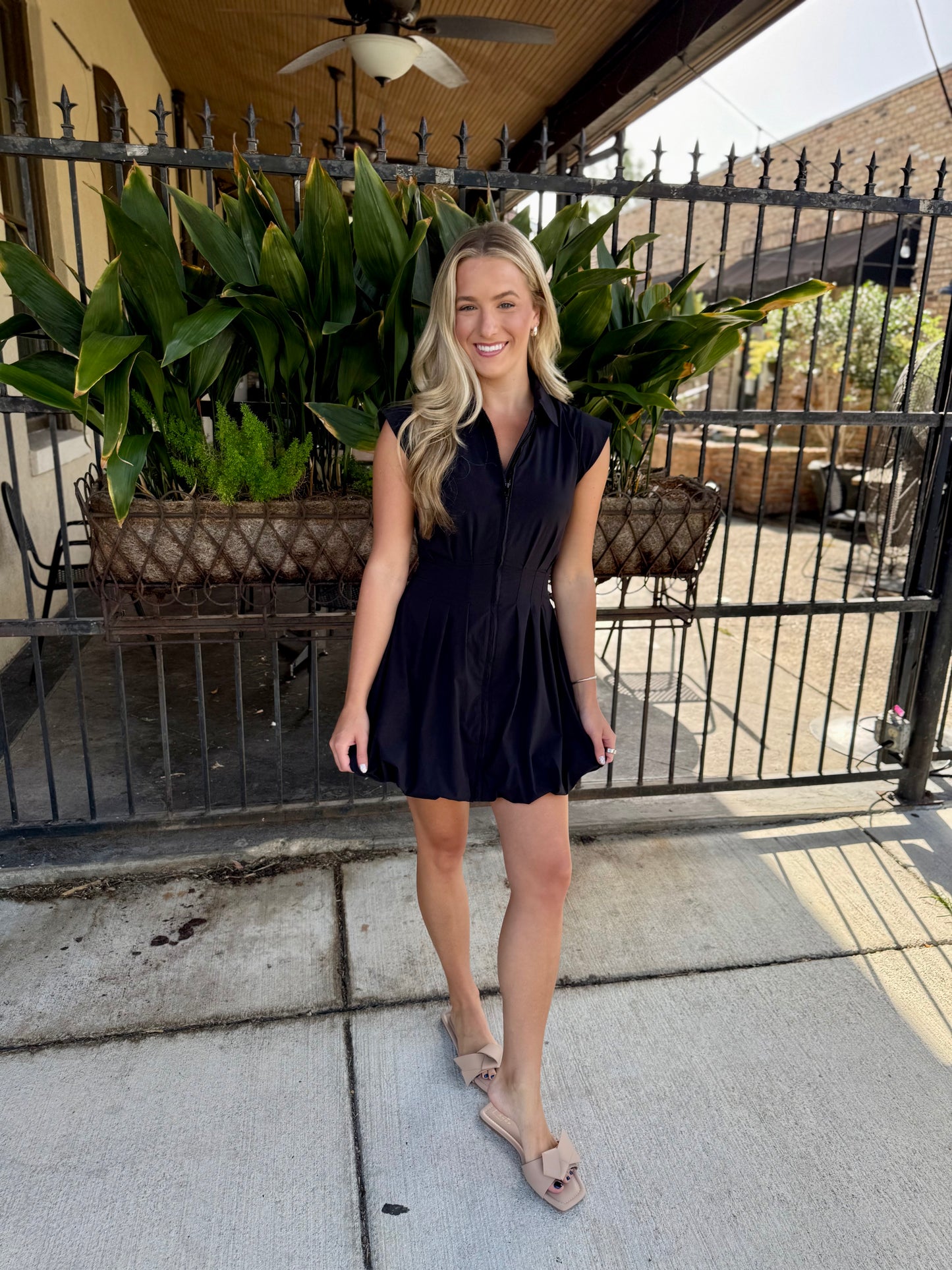 Dyanne Dress- Black