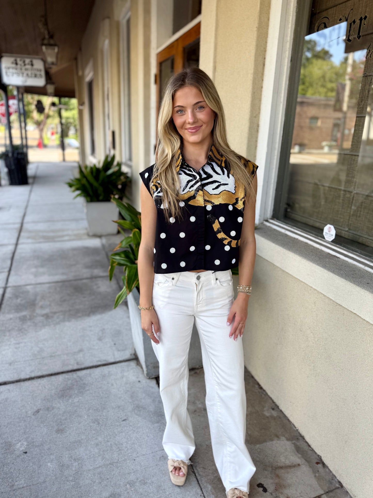 Queen Polka Dot Tiger Tank- Black & White