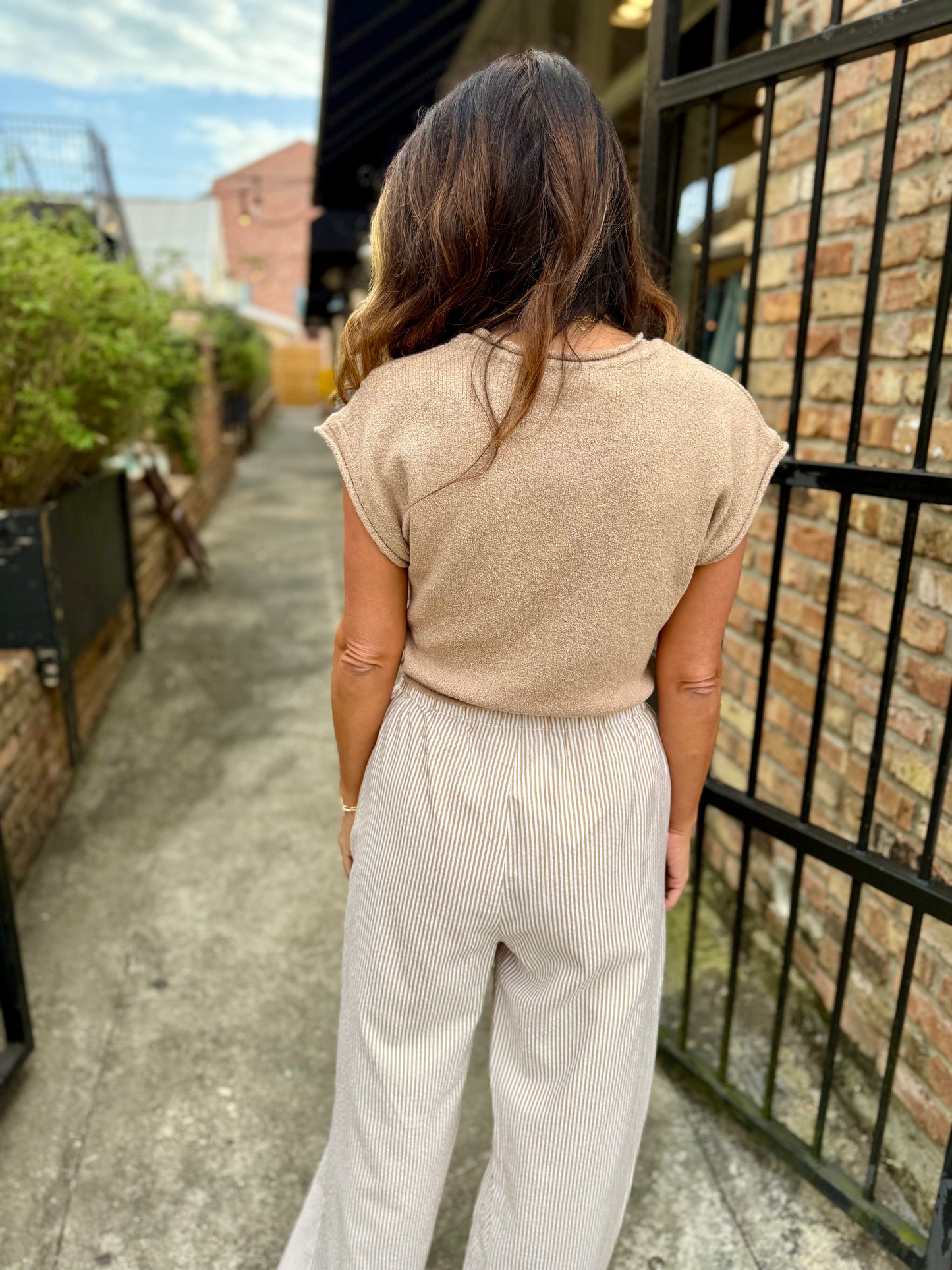 Cuddy Cap Sleeve Top- Lt. Brown