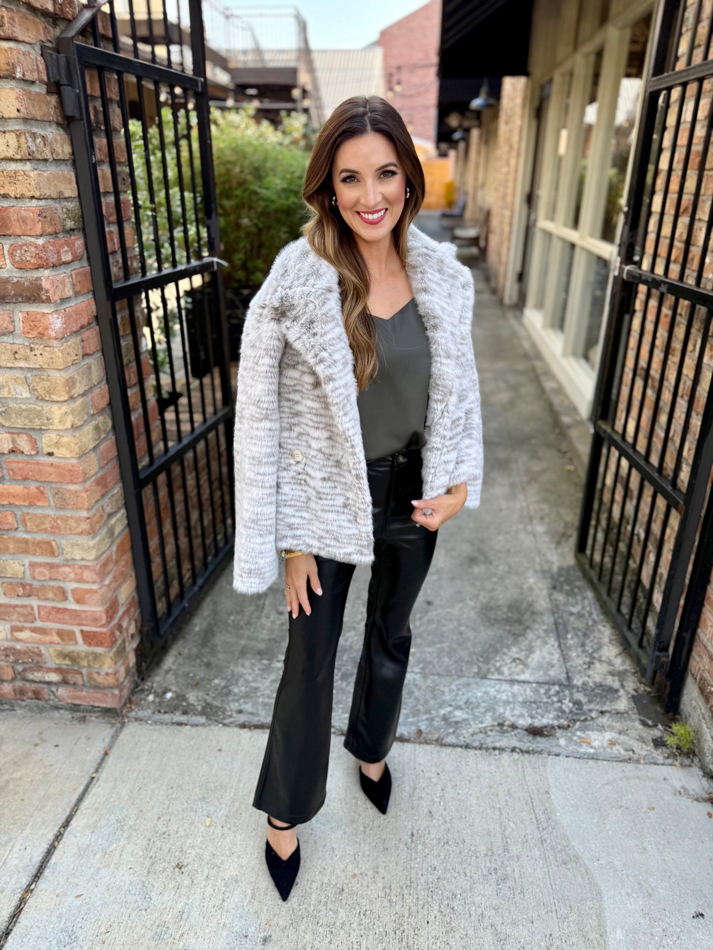 Pretty Fab Faux Fur Jacket- Ivory/Grey