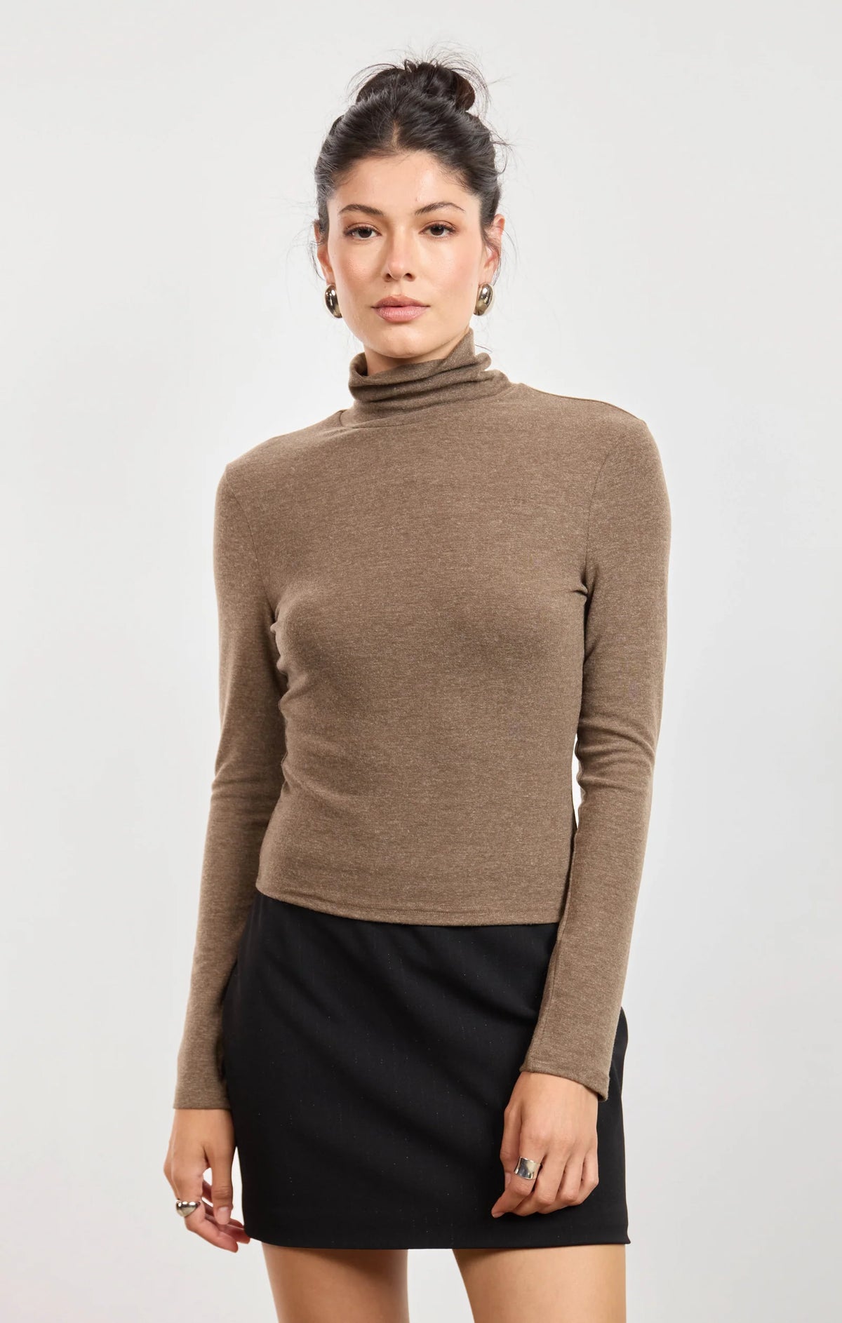 Pennie Turtleneck- Taupe