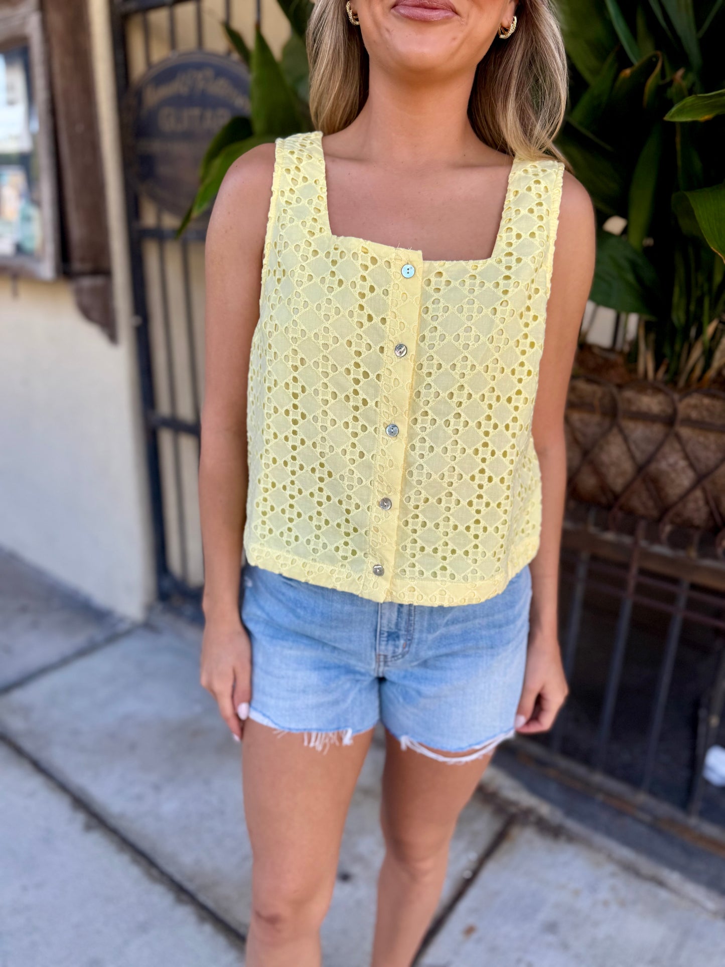 Ellie Eyelet Tank- Lemon