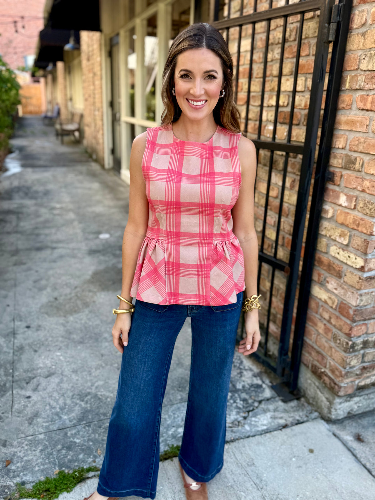Meg (Cheerfully) HR Front Pocket Denim