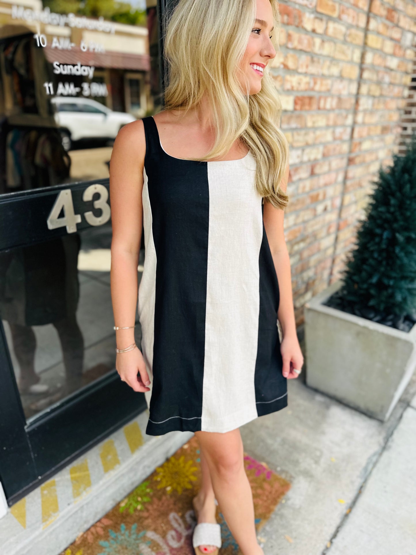 Color Block Linen Mini Dress- Black/Oatmeal