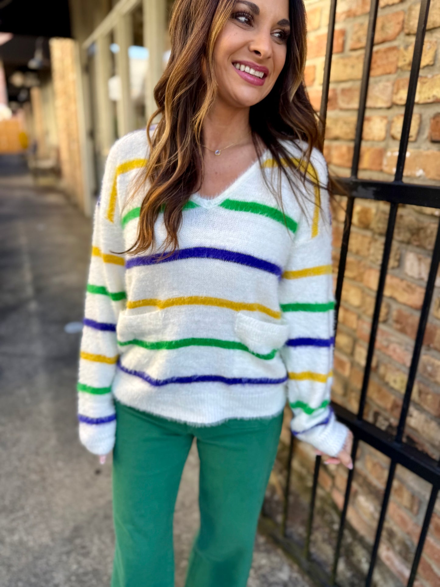 Hardy MG Stripe V-Neck Sweater