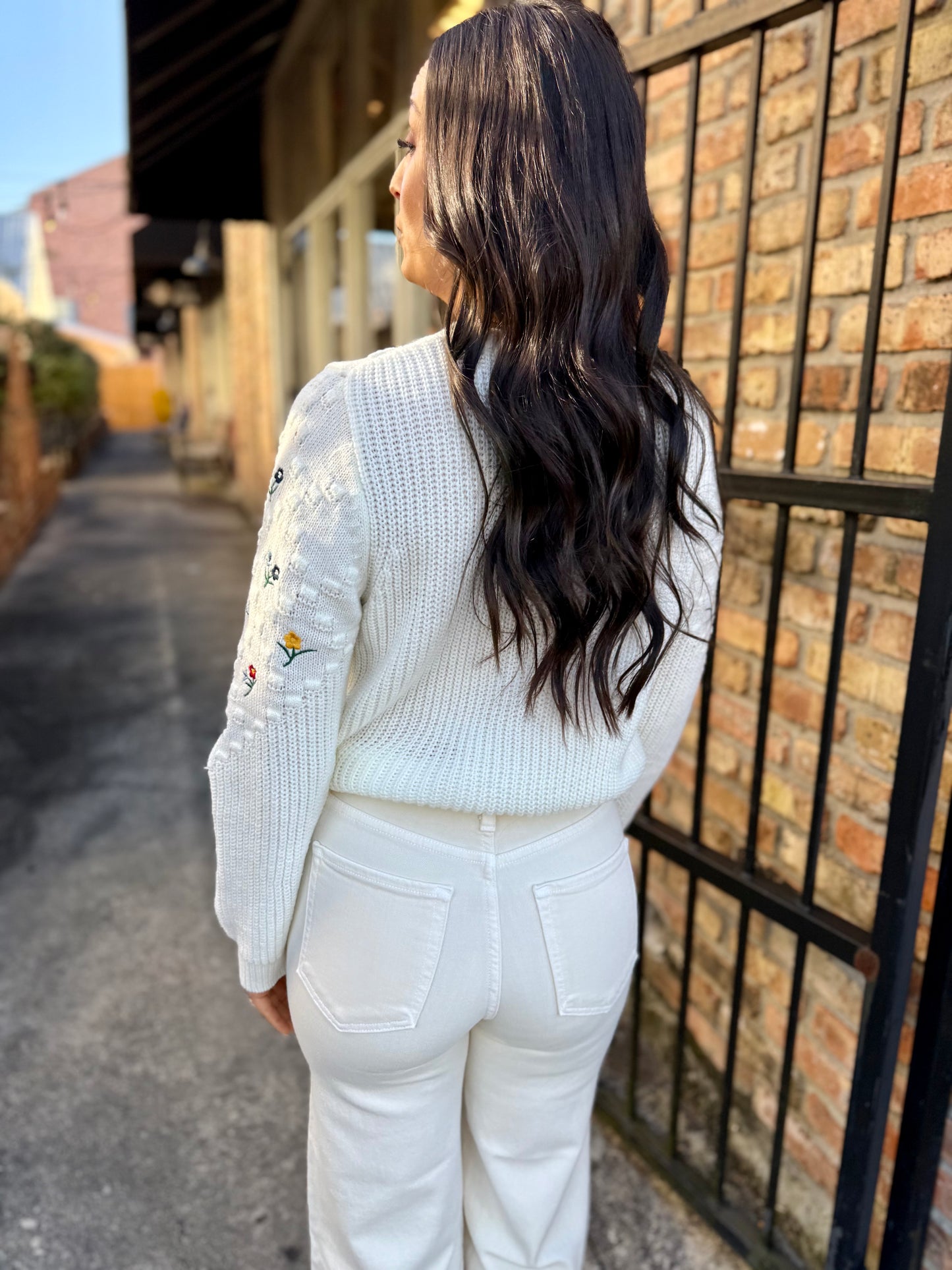 Bettie Embroidered Sweater- Ivory