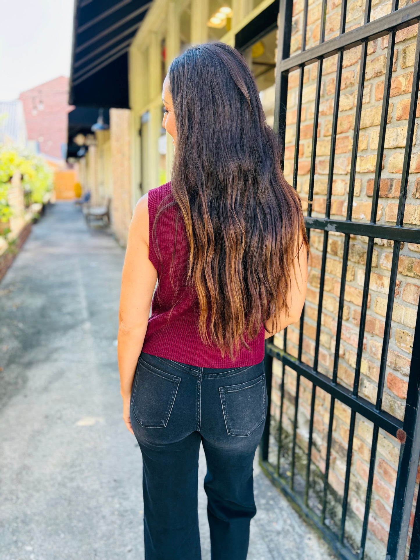 Aliya Sweater Top- Wine