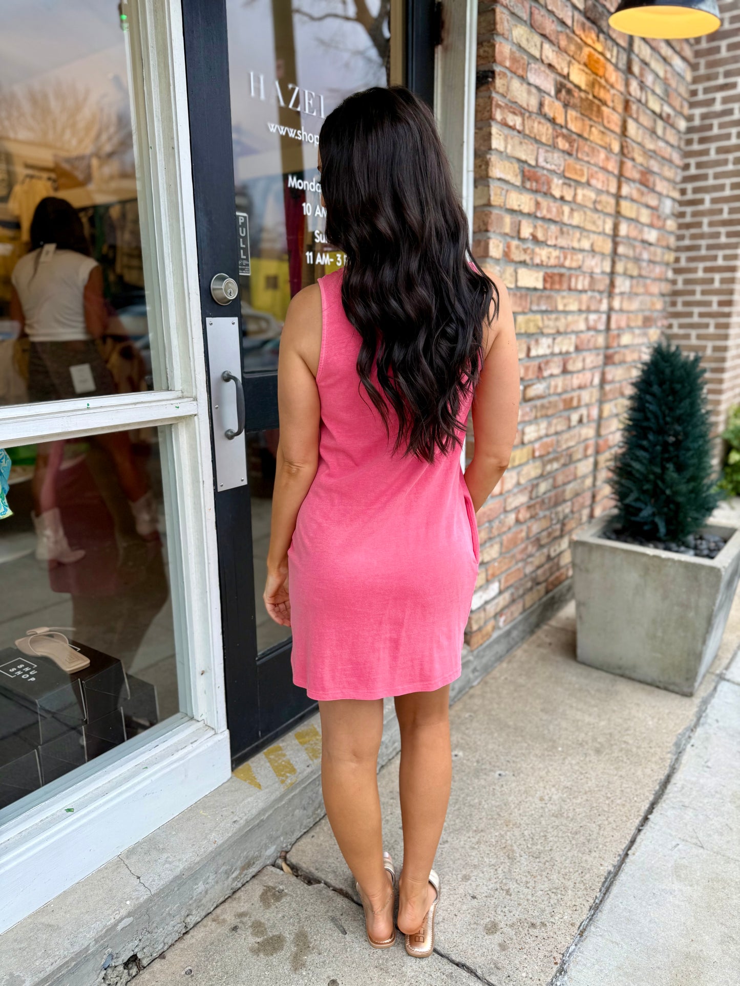Peter Sleeveless Pocket Dress- Taffy Pink
