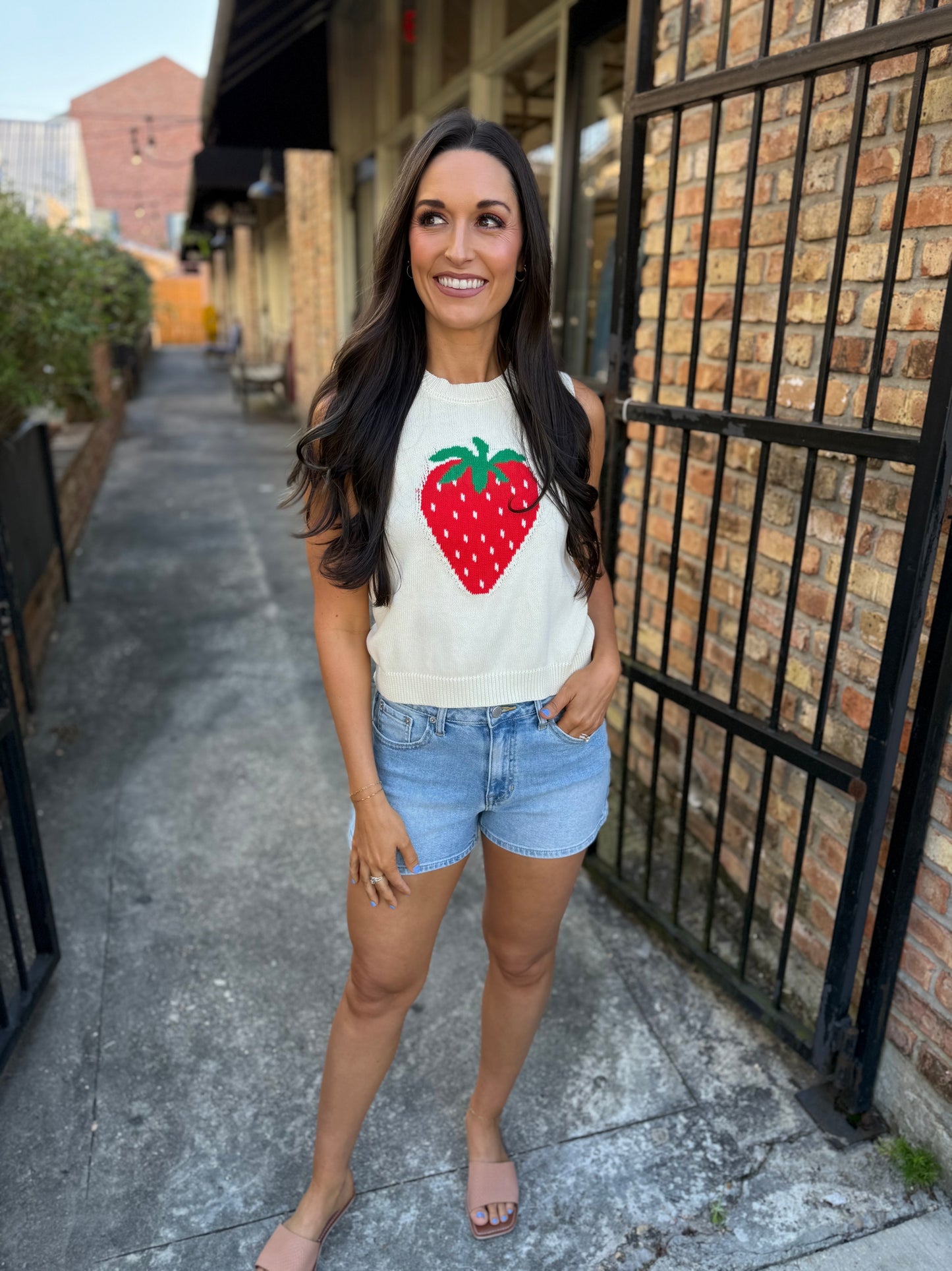 Strawberry Knit Tank- Cream