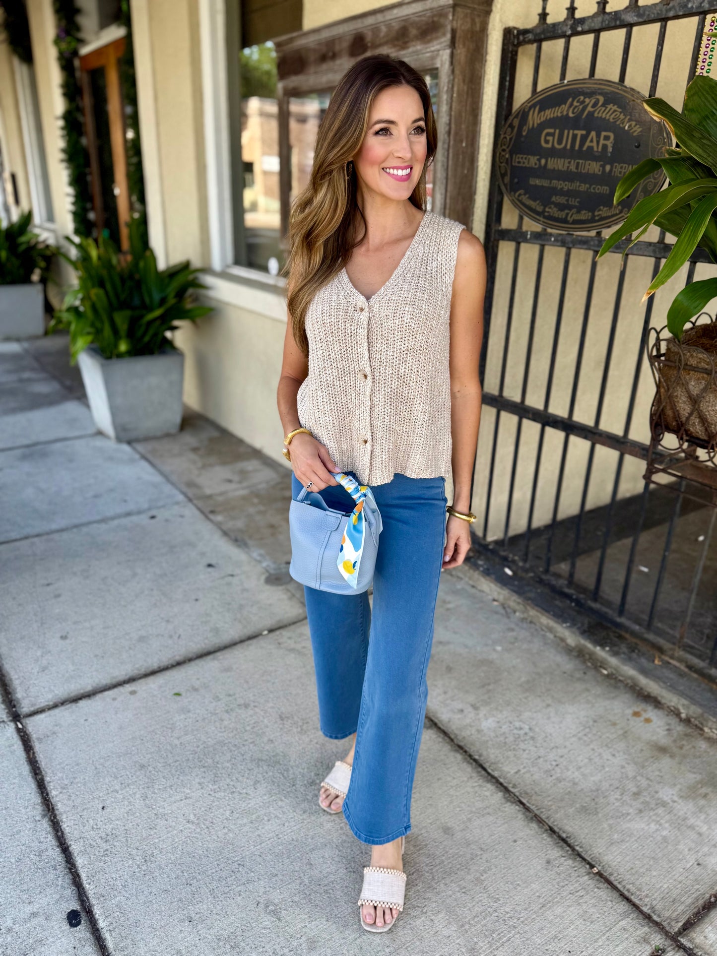 Ashtin Cardi Vest- Taupe/Ivory
