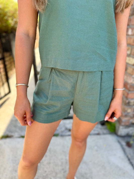Z Supply Vantage Linen Shorts- Everglade