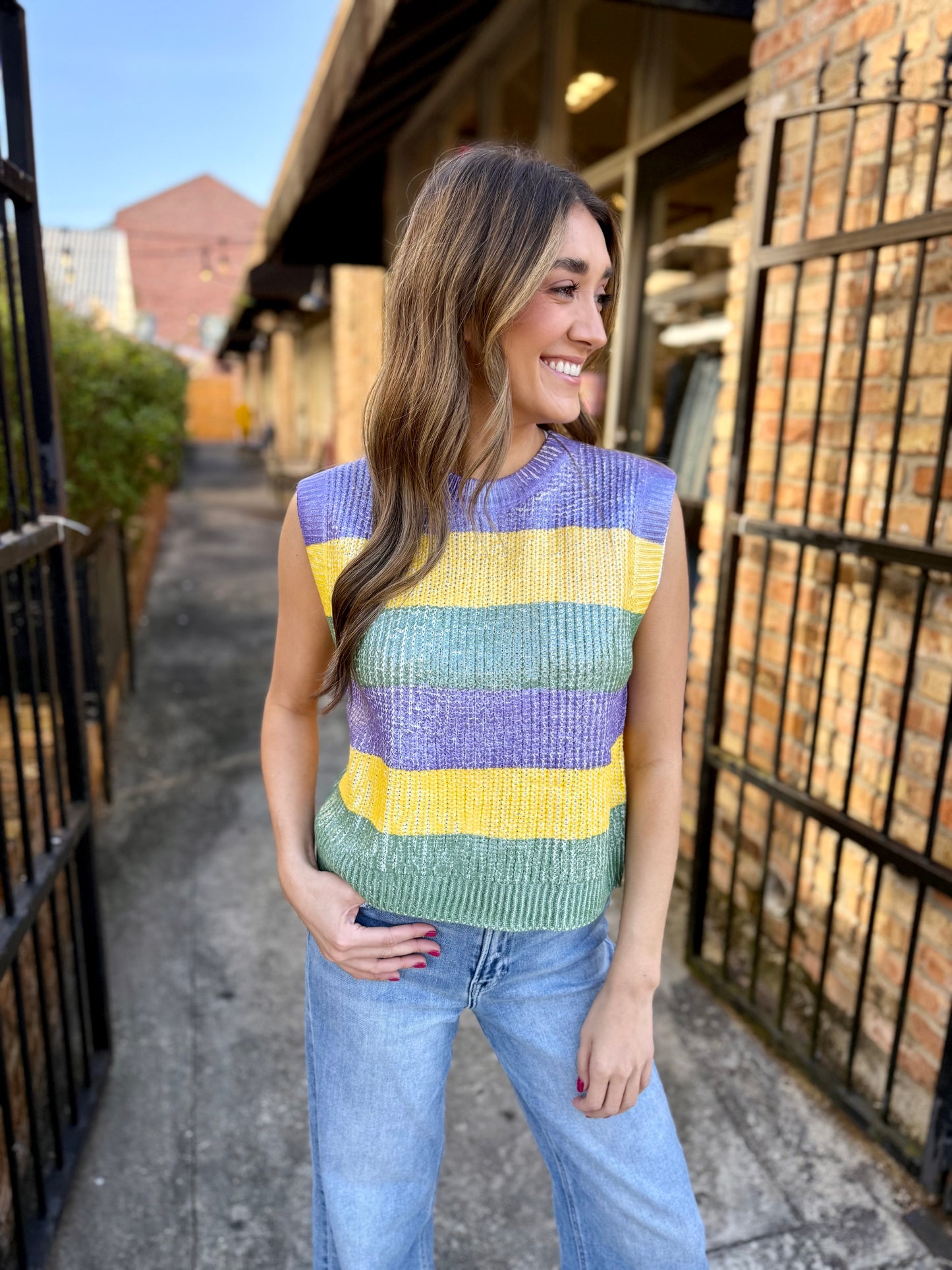 Magazine Metallic MG Stripe Vest