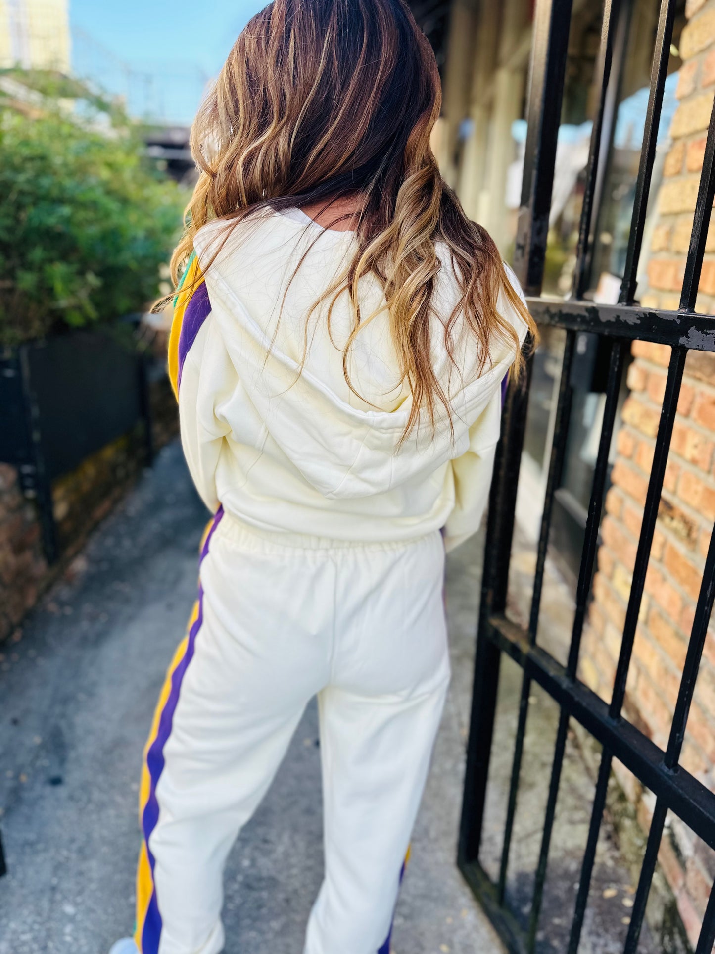 Mardi Nation Sweatpants- Ivory