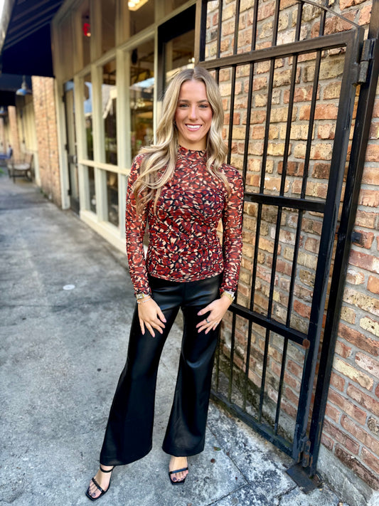 Hazy Charm Top- Red Black