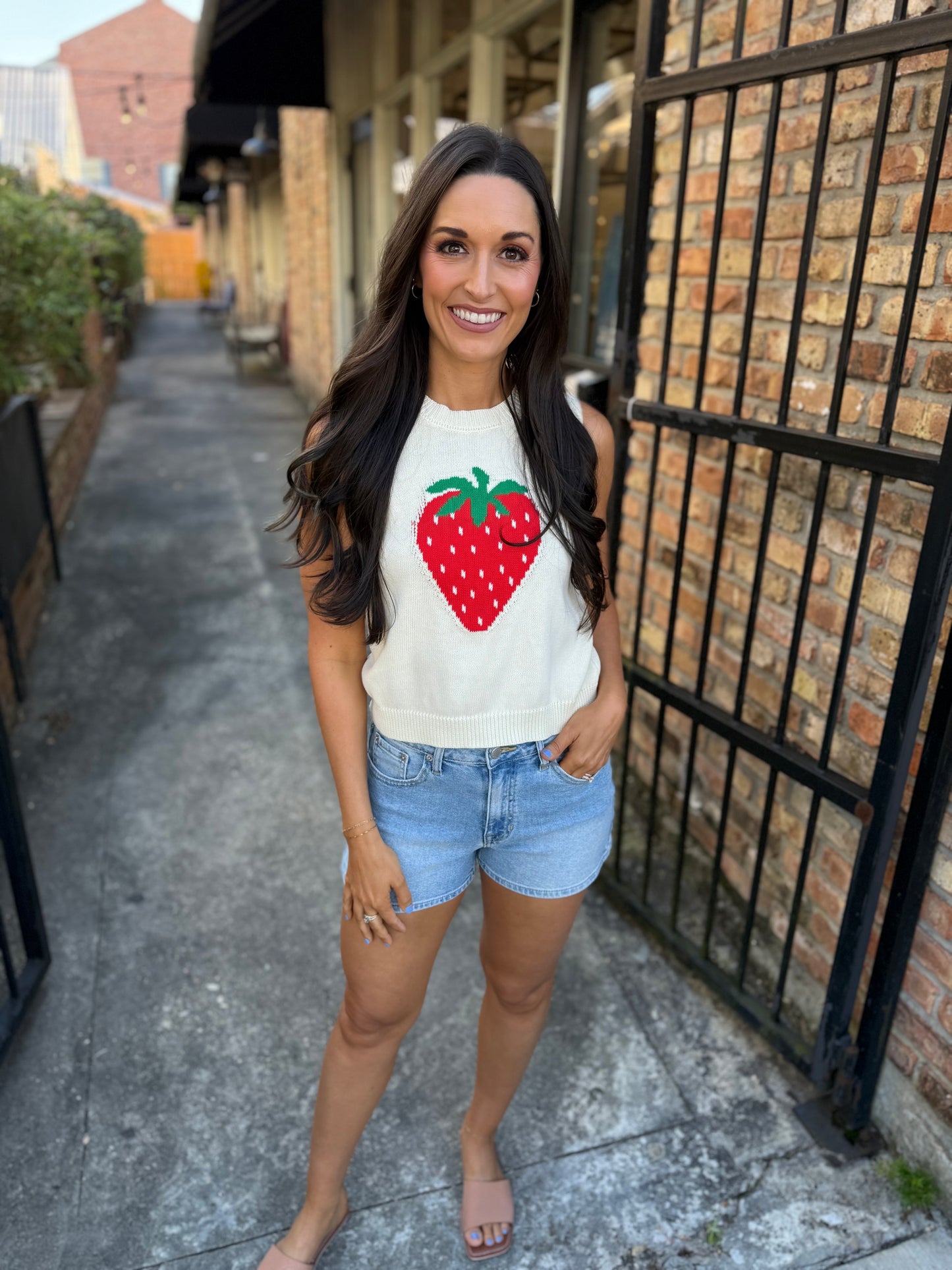 Strawberry Knit Tank- Cream