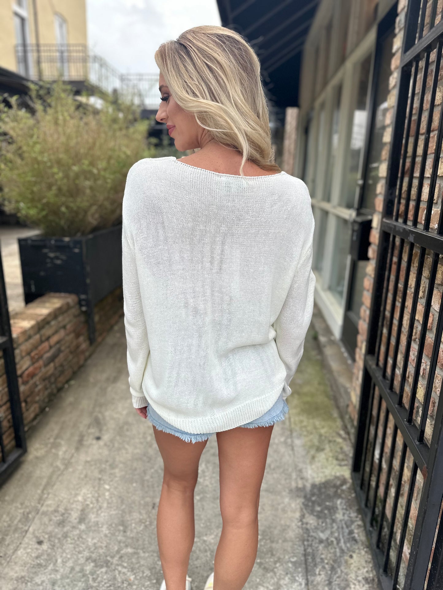 Sunny Days Club Light Sweater- White