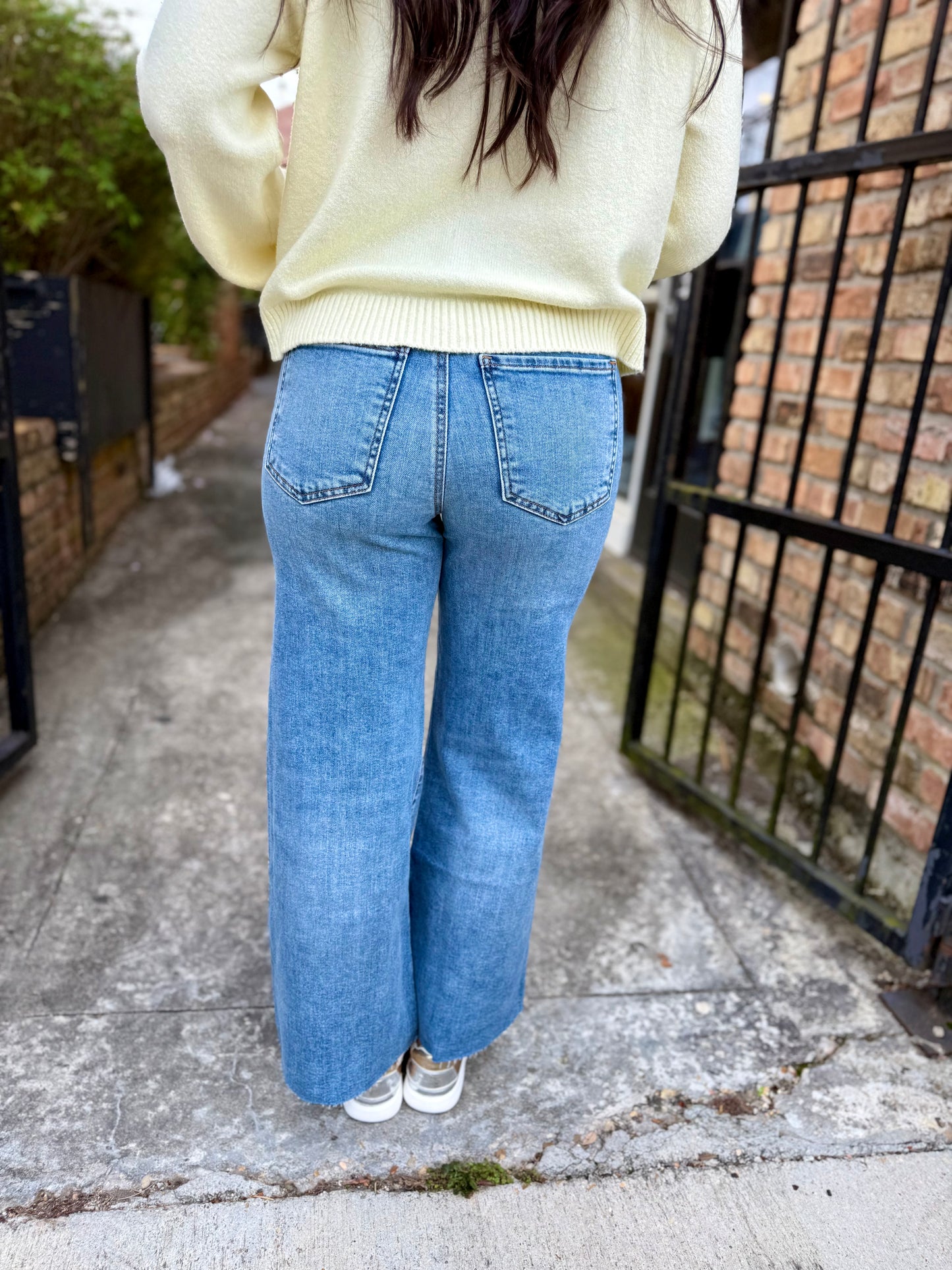 Meg (Regent) HR Wide Leg Denim