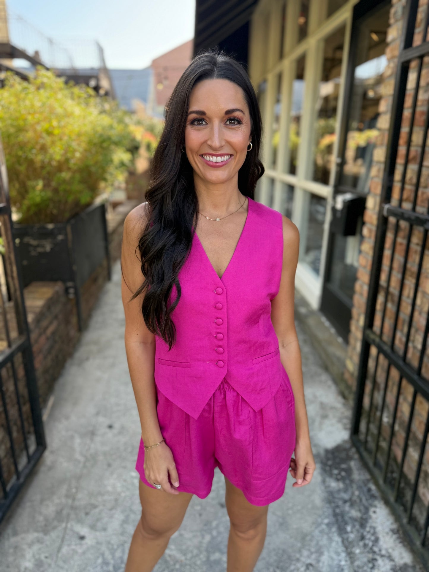 Roy Linen Halter Vest- Fuchsia