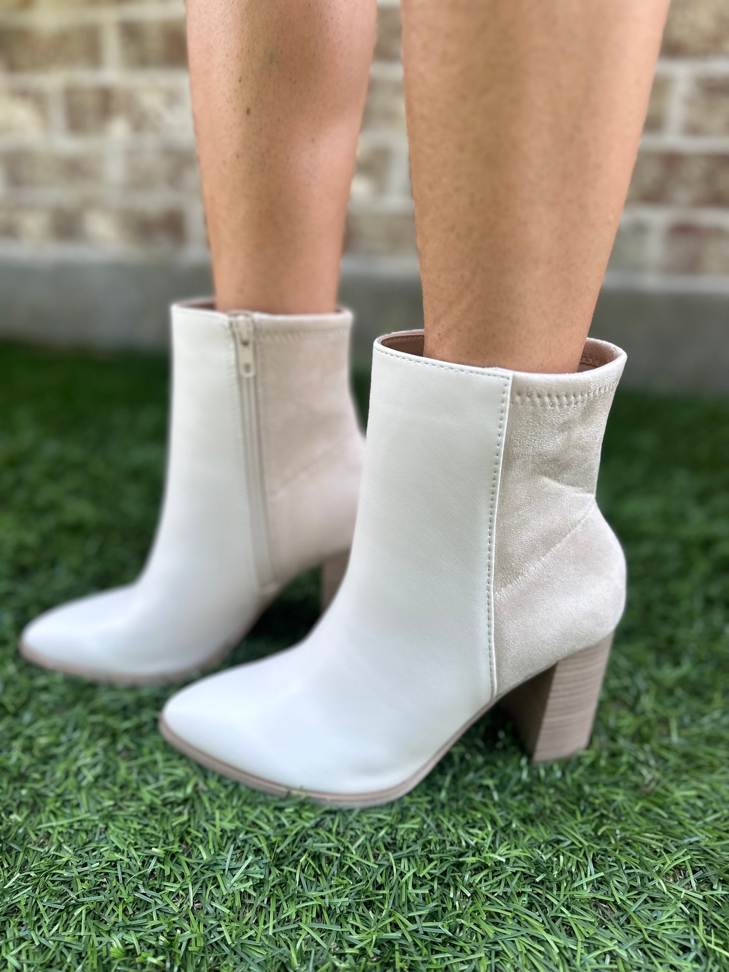 Mover Booties- Ivory & Suede