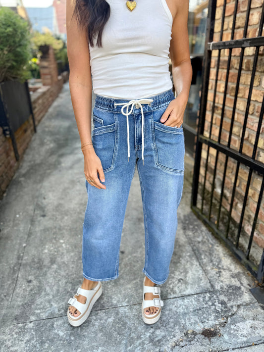 Kate (Upstanding) HR Barrel Jeans