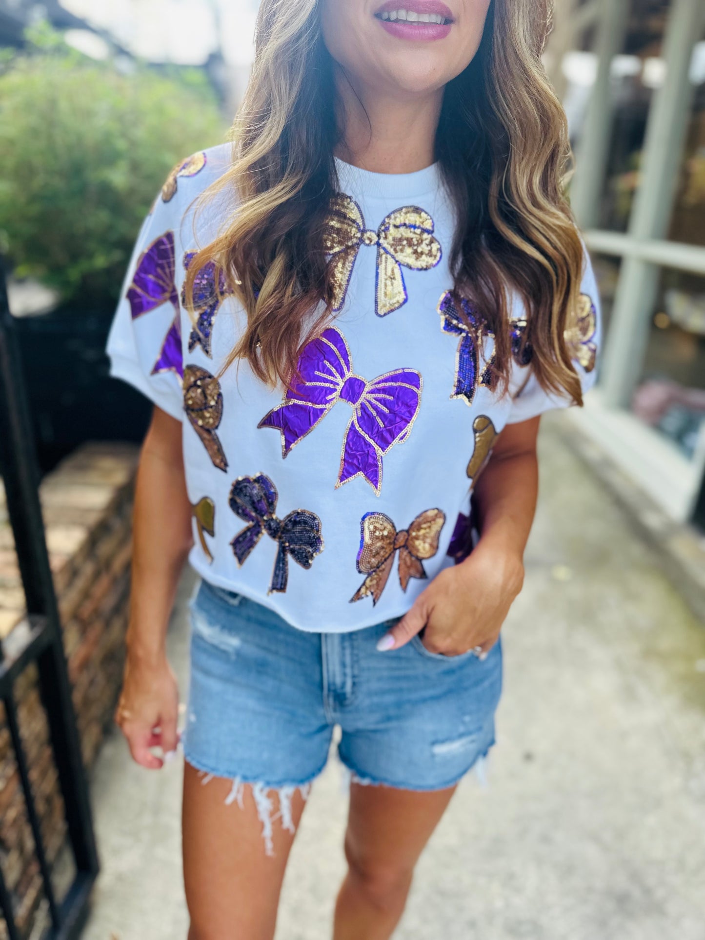 Scattered Metallic Bow Top- Purple & Gold