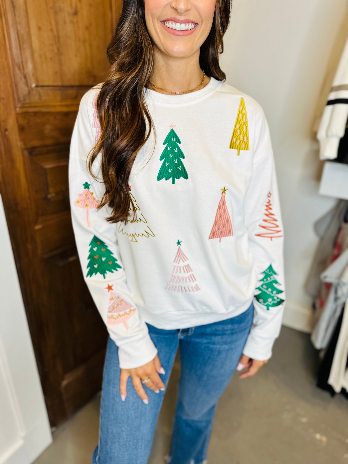 Tree Embroidery Sweatshirt- White