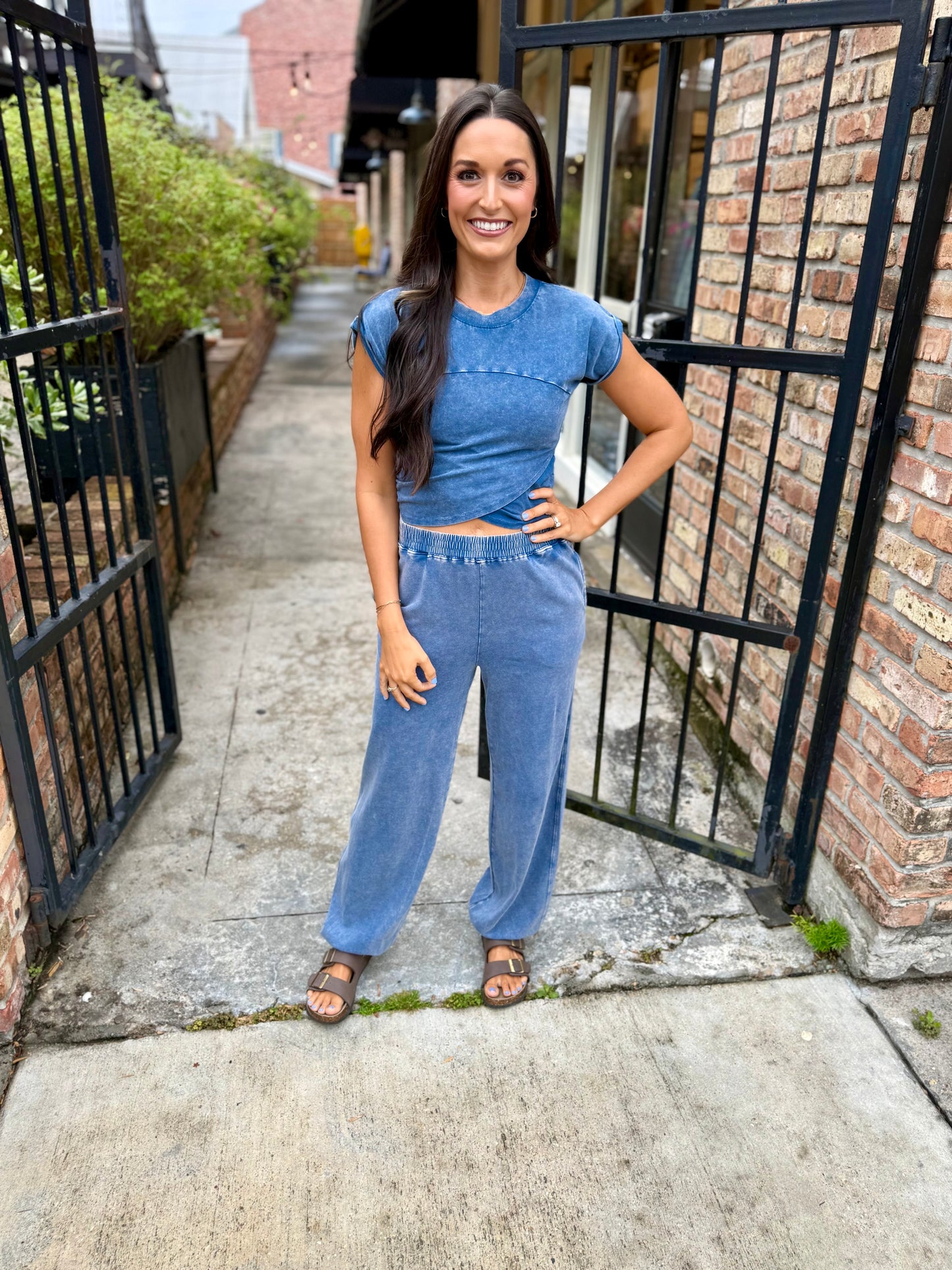 Move Mineral 2 PC Crop Top And Jogger Set- Navy