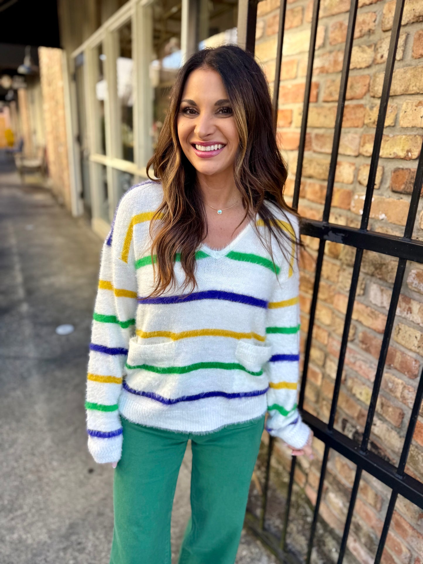 Hardy MG Stripe V-Neck Sweater