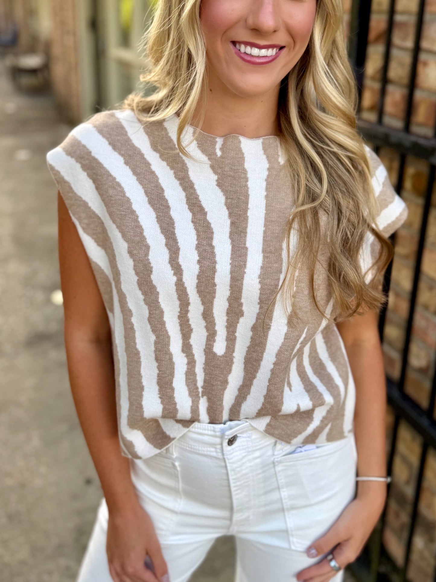 Tiger Boxy Sweater Top- Ivory/Tan