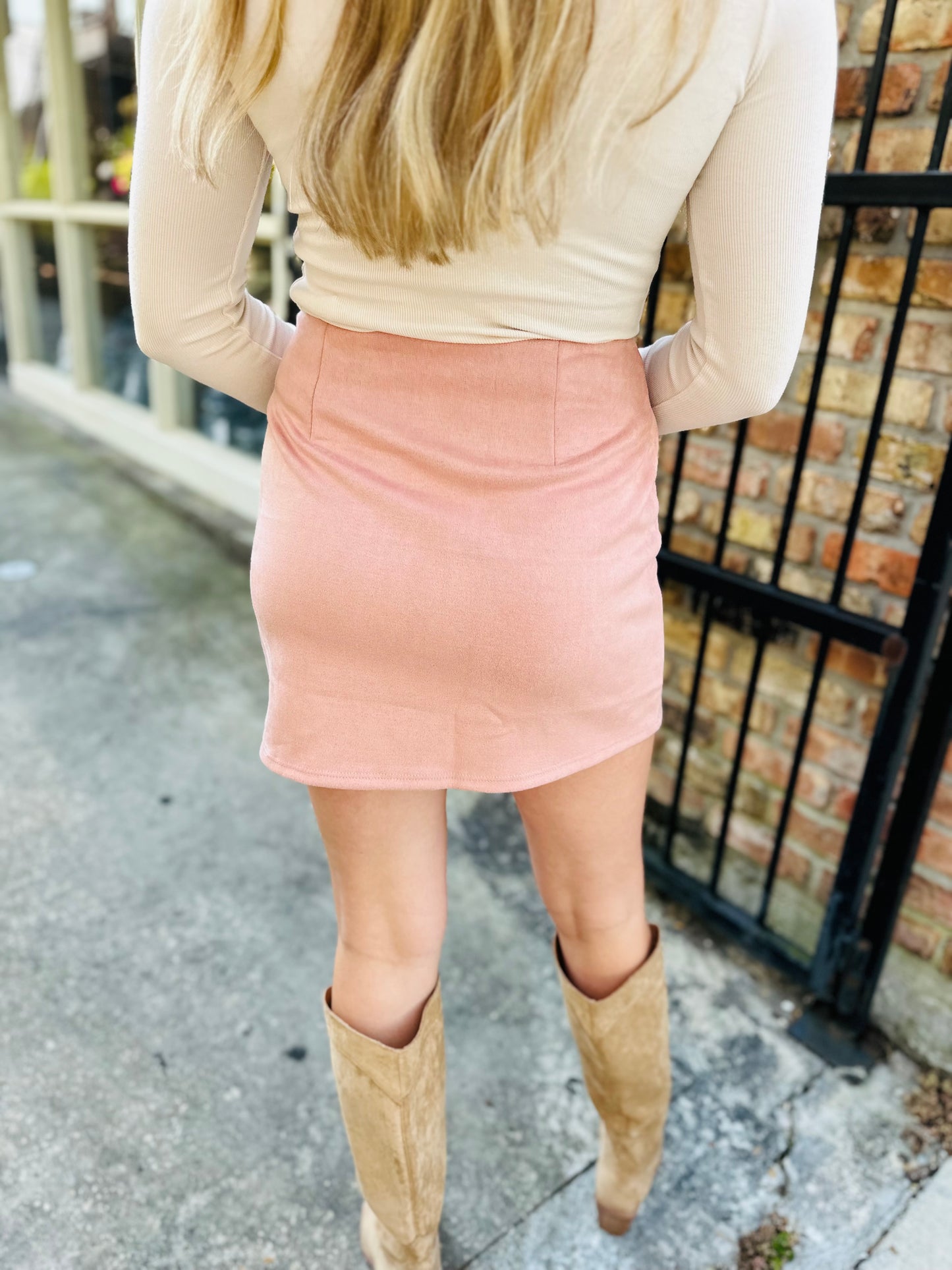 Entertainer Faux Suede Skirt- Rose Pink