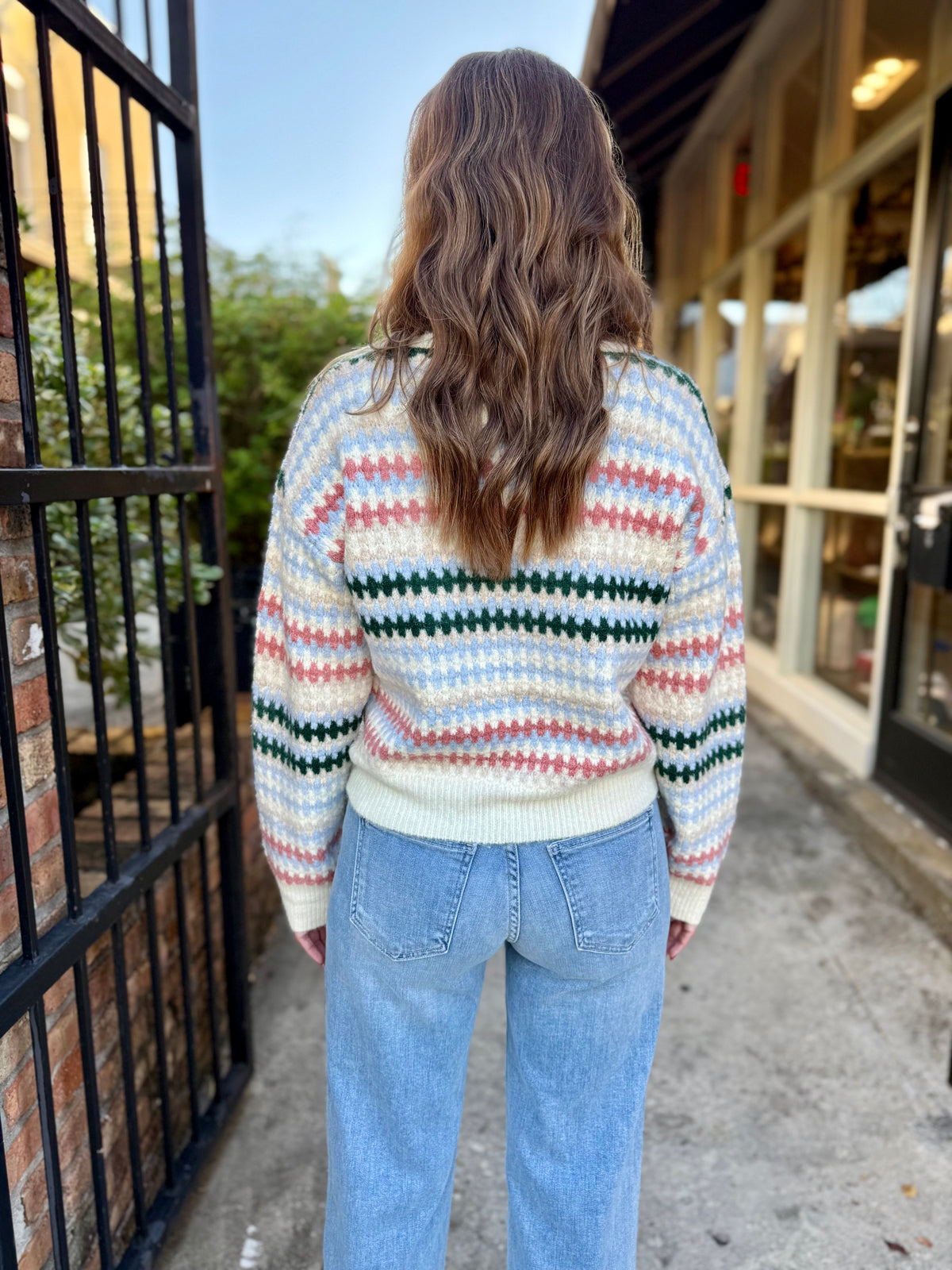 Pattern Cropped Sweater- Cream Multi