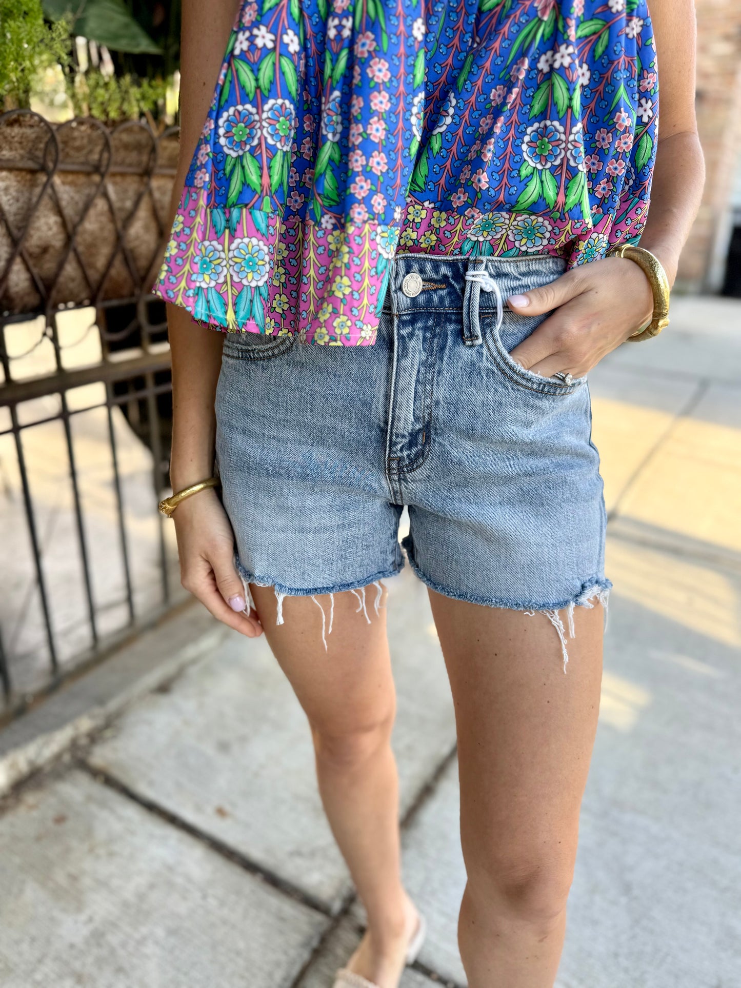Rebecca (Survival) HR Shorts