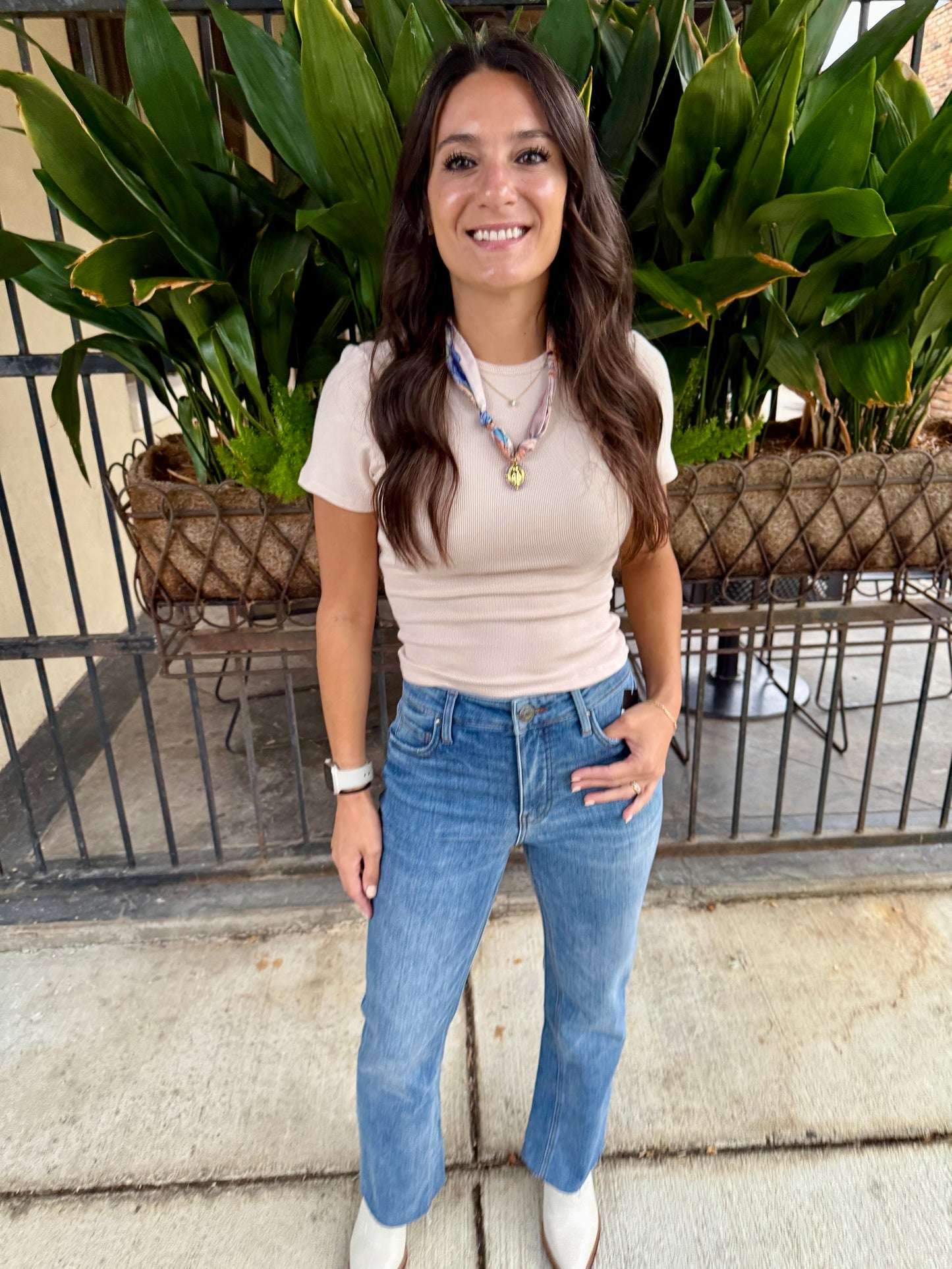 Ronan Fitted Crop Tee- Cream